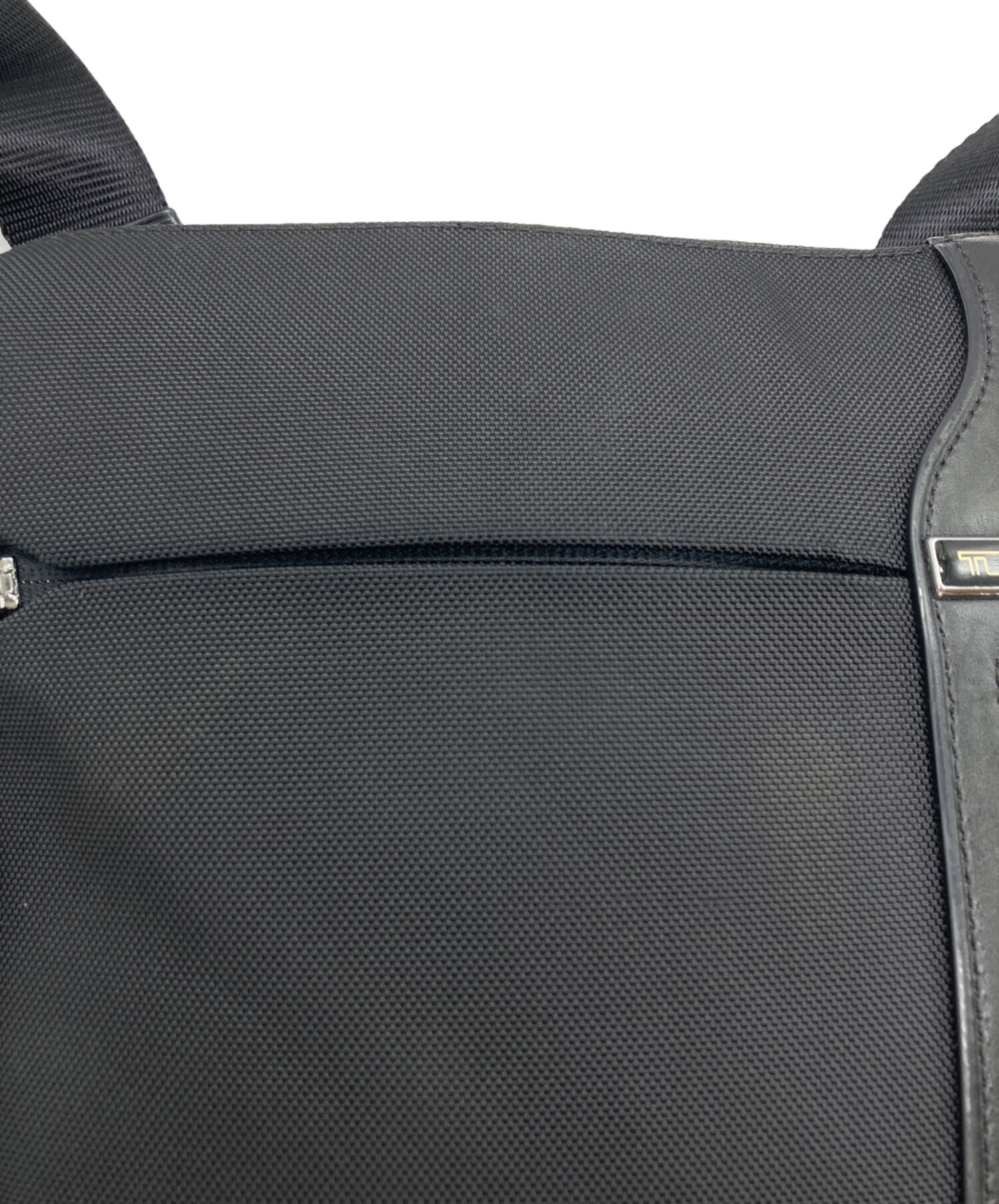 中古・古着通販】TUMI (トゥミ) ARRIVE McCarren Zip Top Crossbody