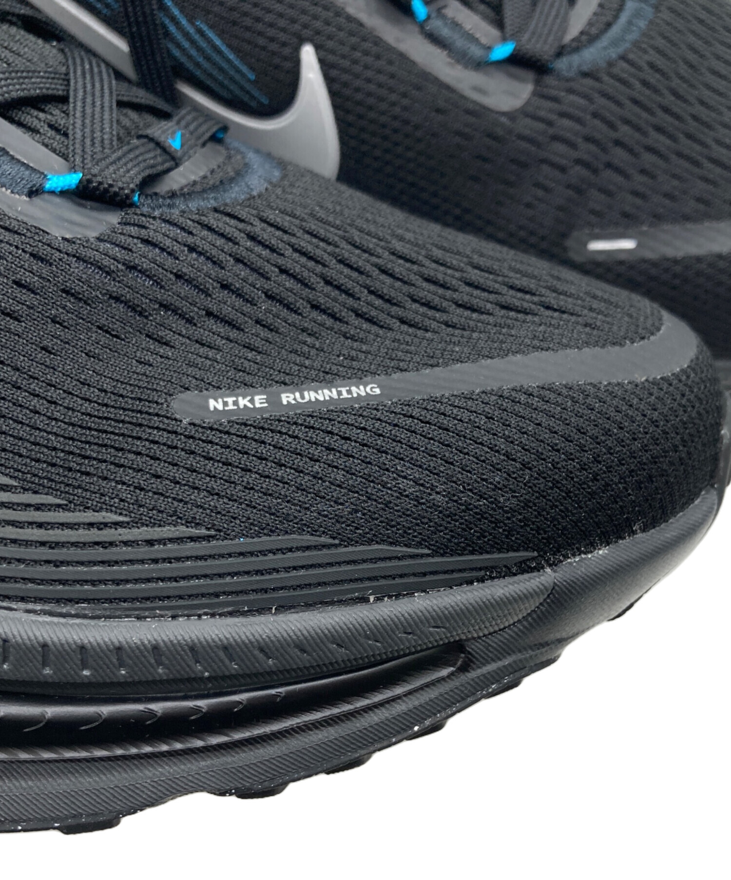 中古・古着通販】NIKE (ナイキ) ズーム ボメロ 18 ブラック サイズ