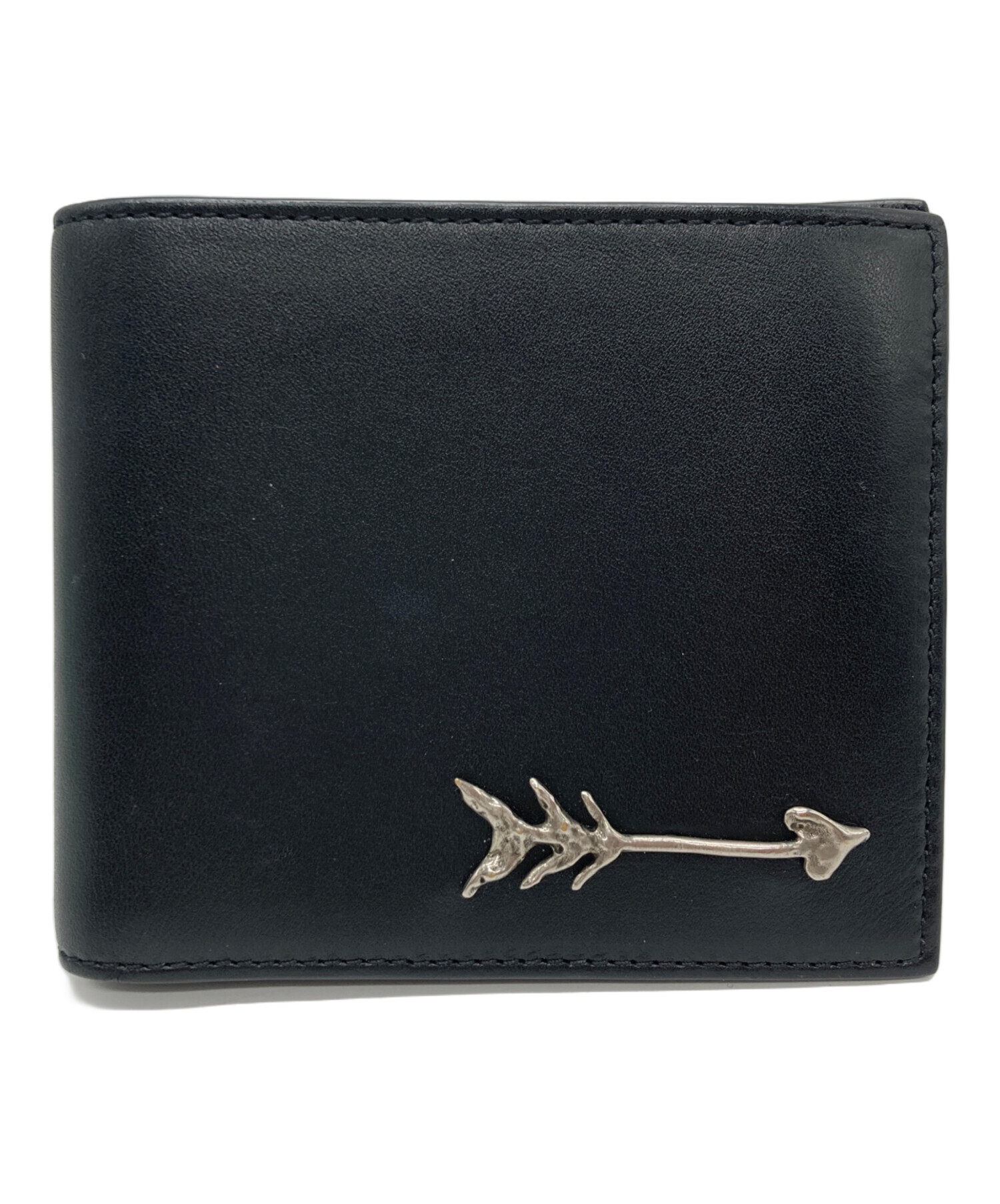 中古・古着通販】GIVENCHY (ジバンシィ) アローモチーフ二つ折り財布