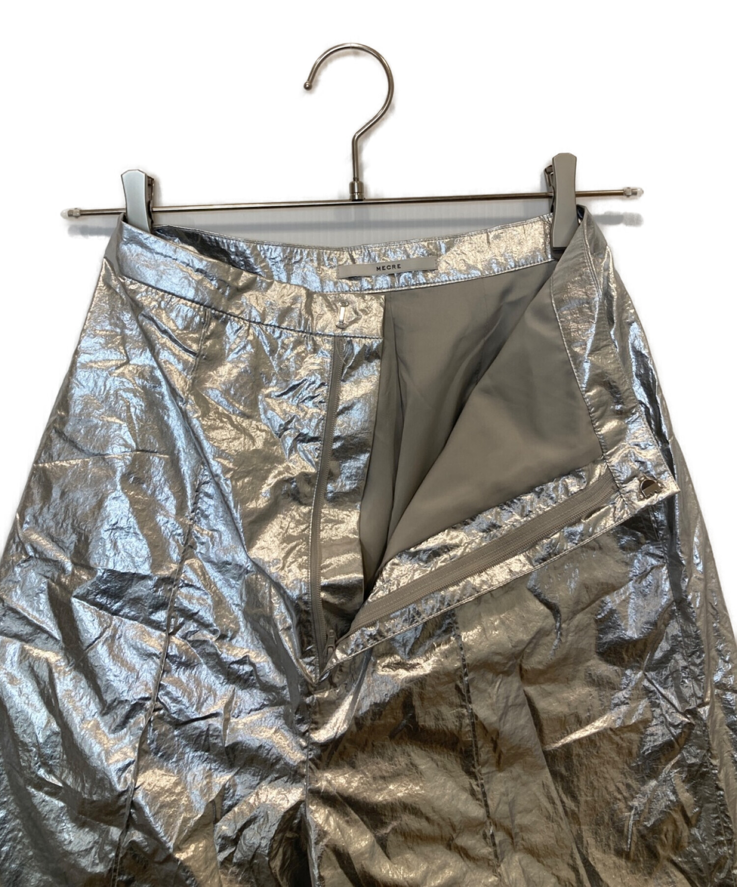 中古・古着通販】MECRE (メクル) ヘムベルトグリッターパンツ シルバー