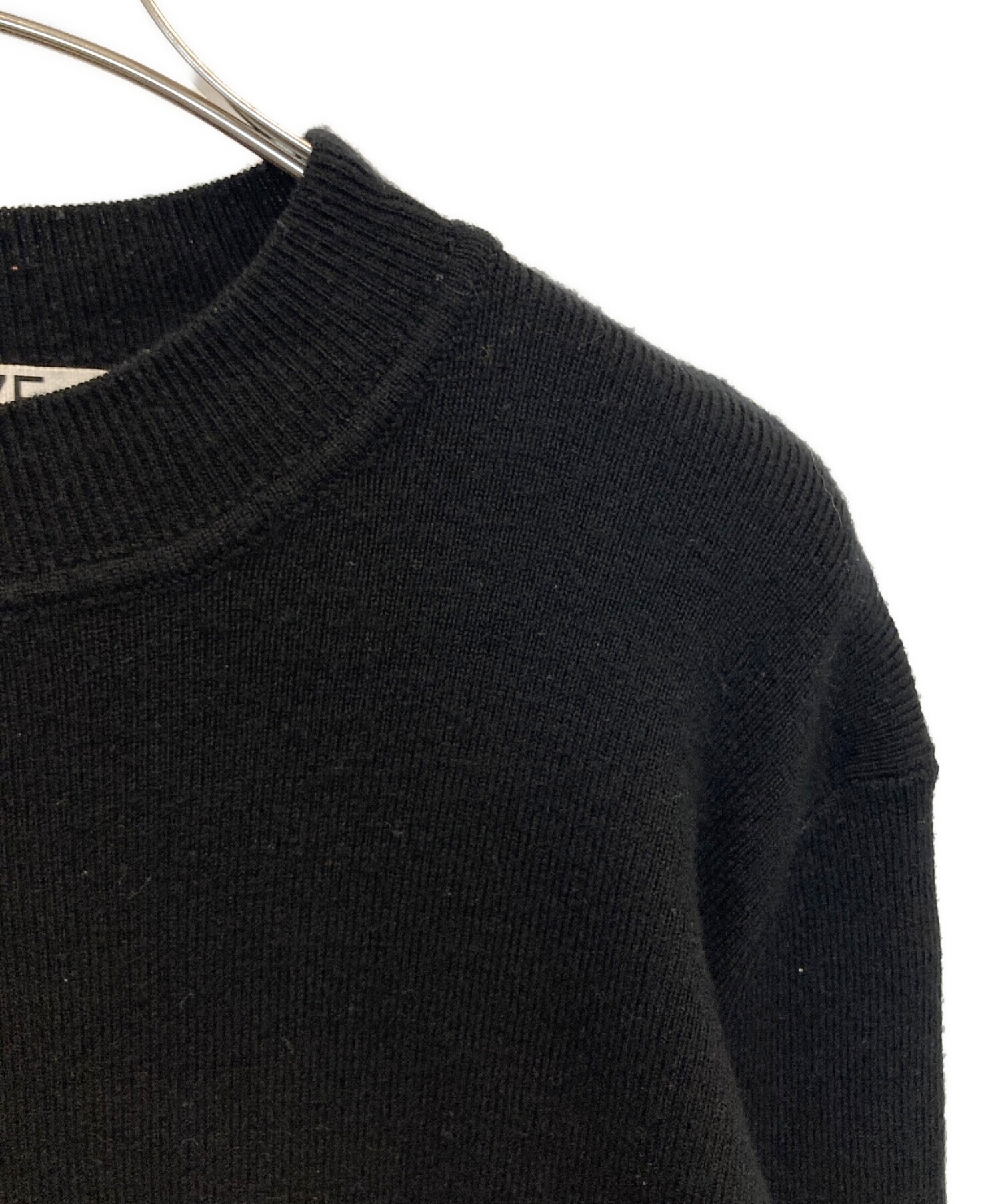 perverze/パーバーズ フリンジ付き黒ひざ丈スカートニット perverze ブラックニットスカート perverze/パーバーズ フリンジ付き黒