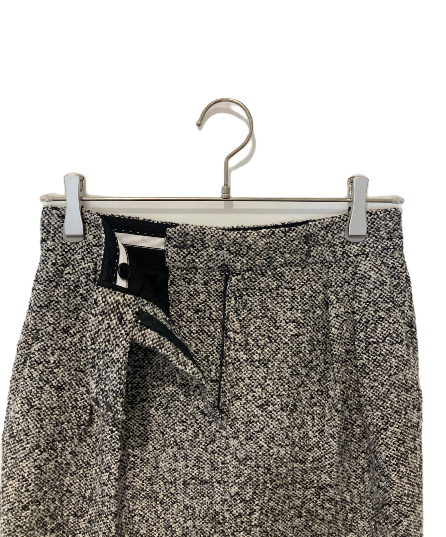 MaxMara WEEKEND LINE イタリア製 ツイードスカート 38 中古・古着通販】MaxMara (マックスマーラ) ツイードスカート グレー