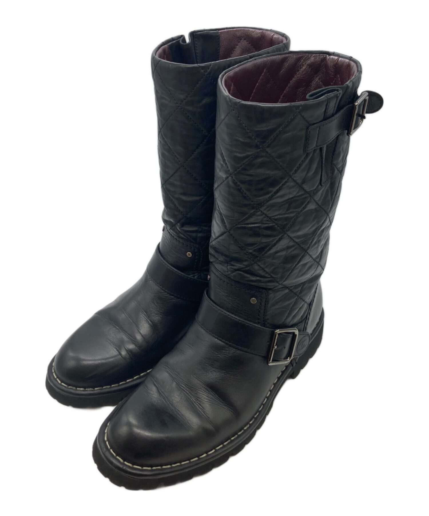 CHANEL シャネル エンジニアブーツ 黒 金具付き 中古・古着通販】CHANEL (シャネル) キルティングエンジニアブーツ