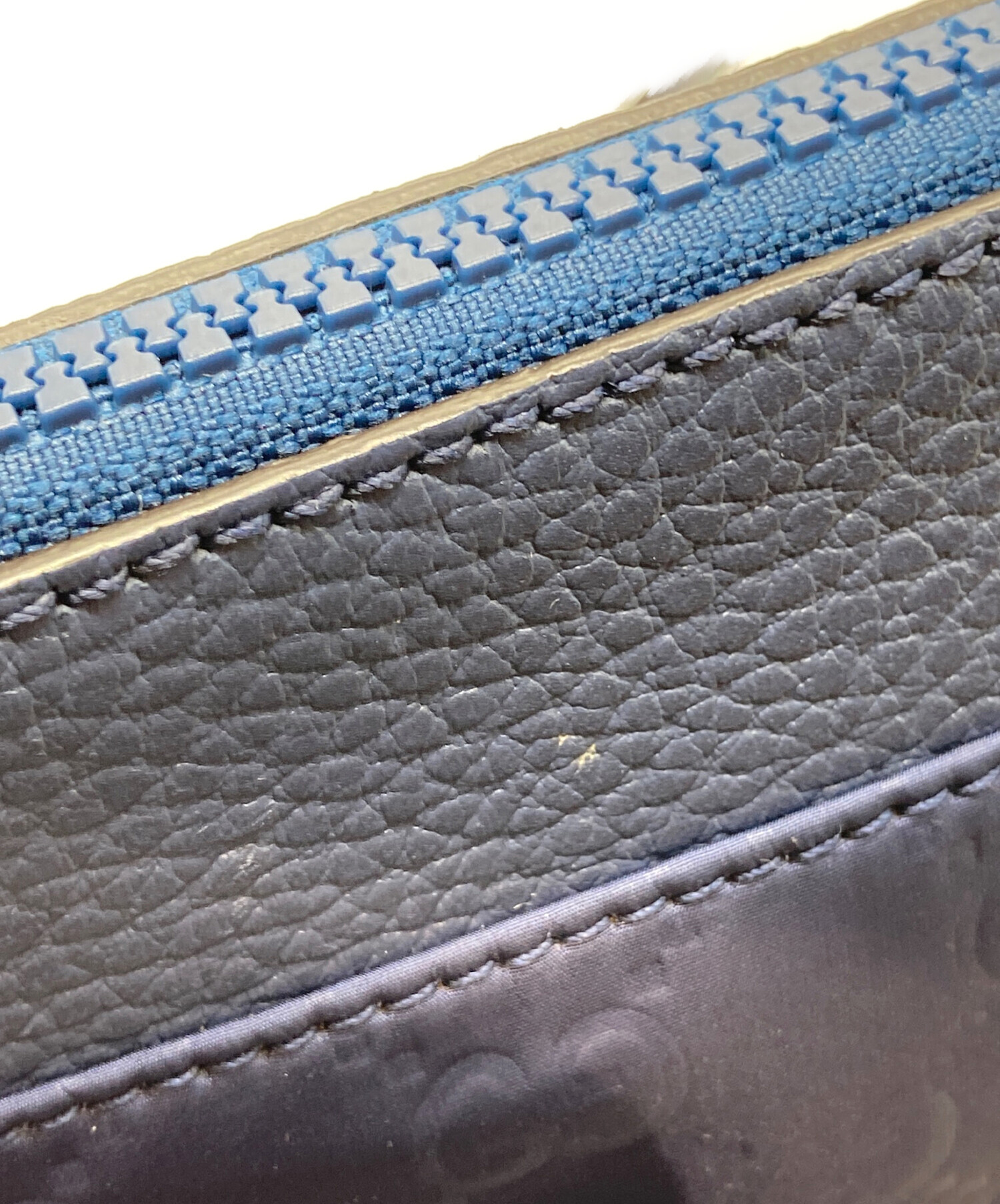 中古・古着通販】GUCCI (グッチ) GGロゴナイロンショルダーバッグ