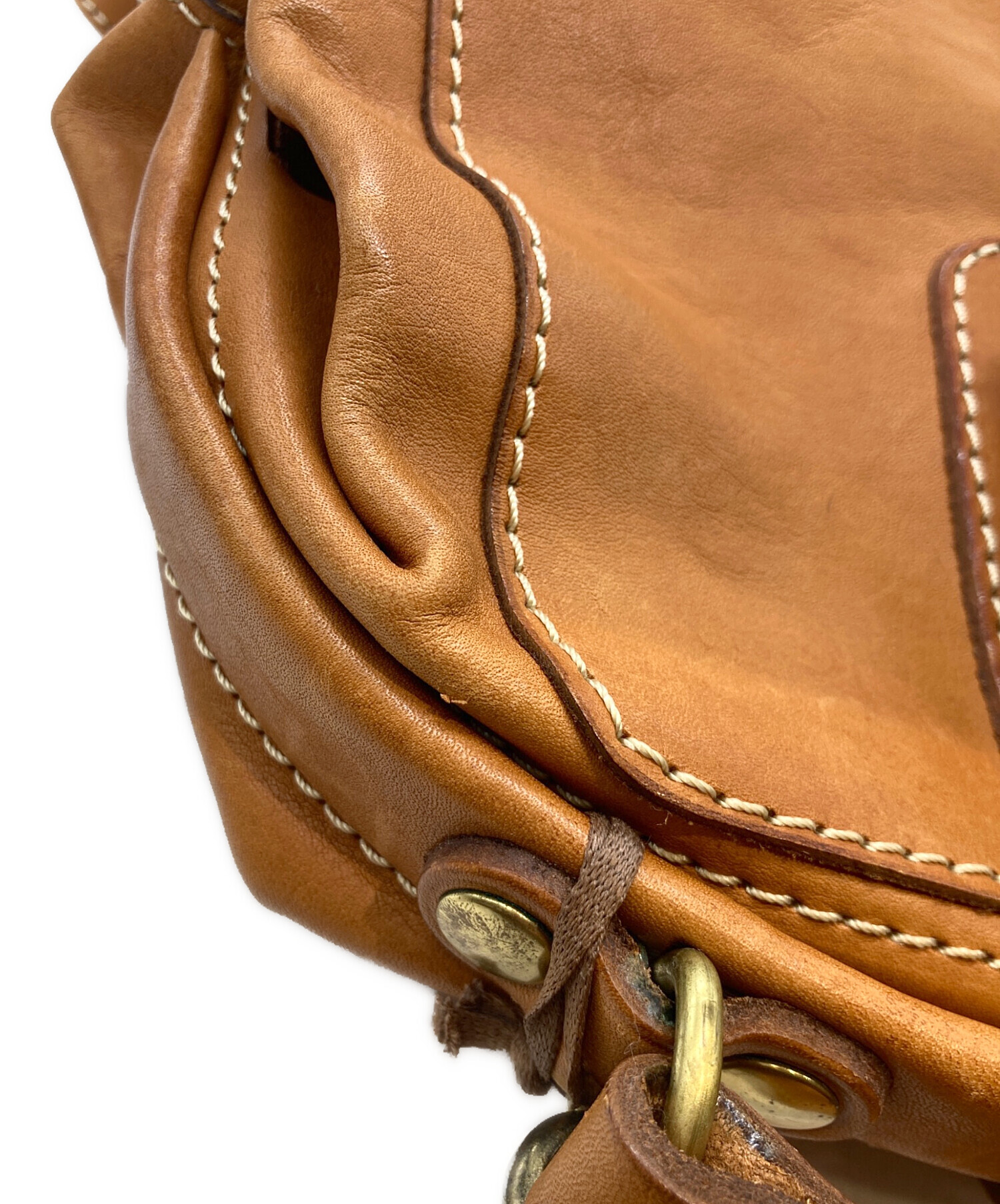 herz リュック ファスナー キャメル プレーンな表情のユーフラテ革のリュックサック / 革鞄のHERZ