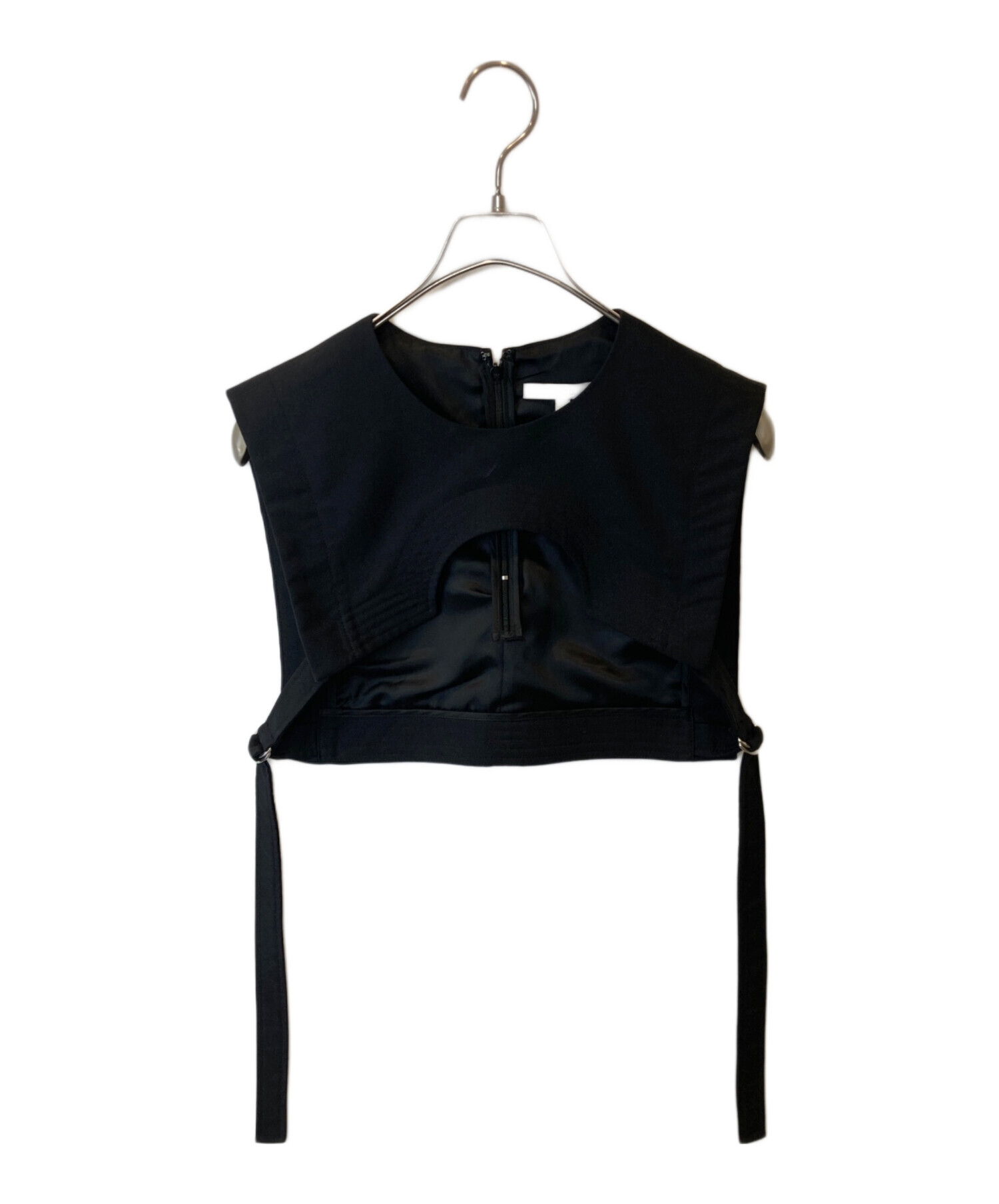 UN3D. アンスリード　デコルテカバーフレアベスト F UN3D.（アンスリード）の「デコルテカバーフレアベスト（ベスト）」 - WEAR