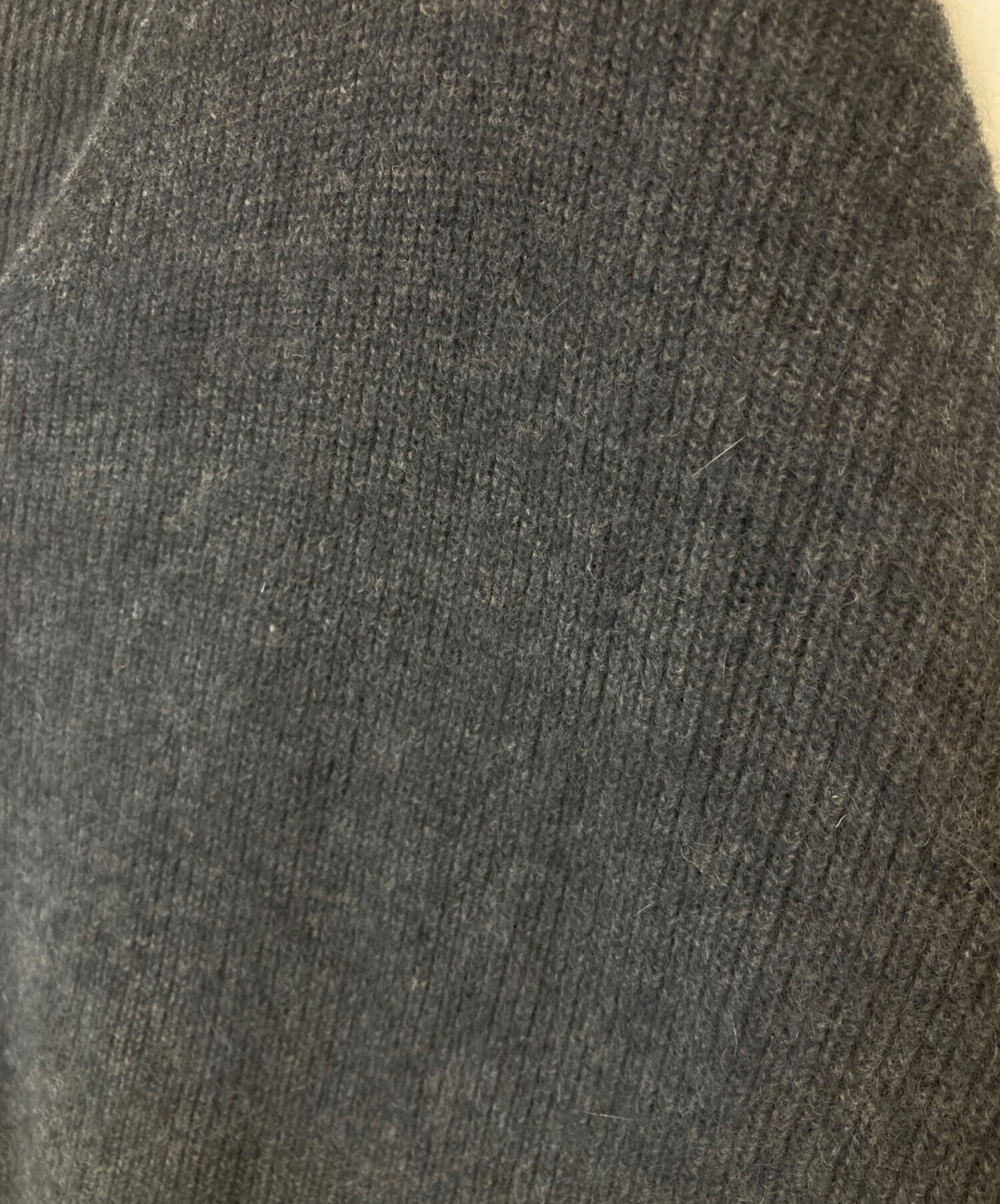 中古・古着通販】RIVE DROITE (リヴドロワ) ヘアリーウール片畦Vネック