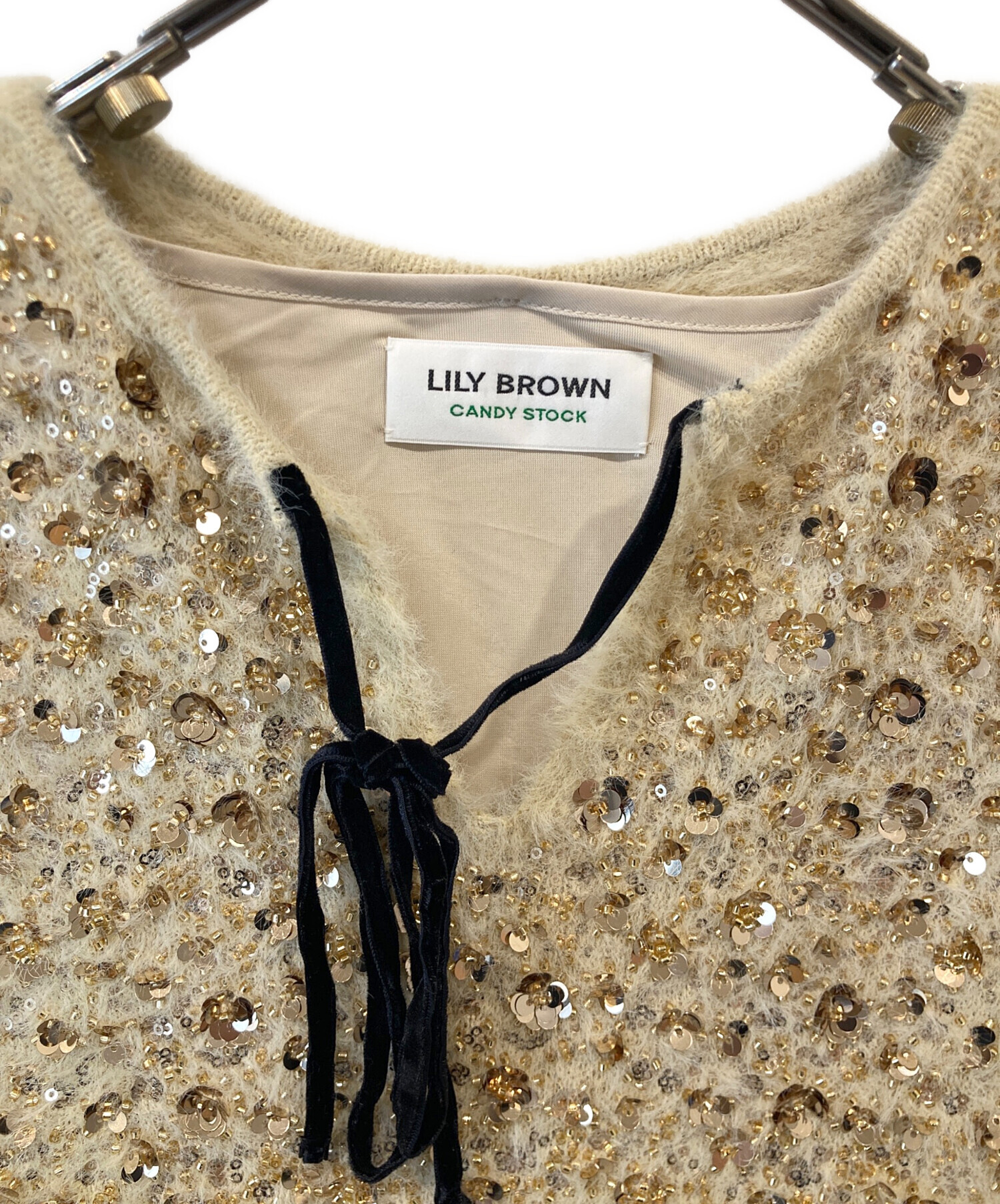 中古・古着通販】Lily Brown (リリーブラウン) フェザービジューミニ