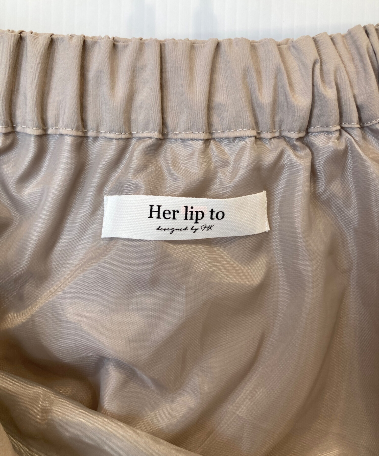 herlipto Round Tiered Long Skirt ベージュ S Her lip to スカート Sheer Pleated Tiered Skirt : ZOZOTOWN Yahoo!店