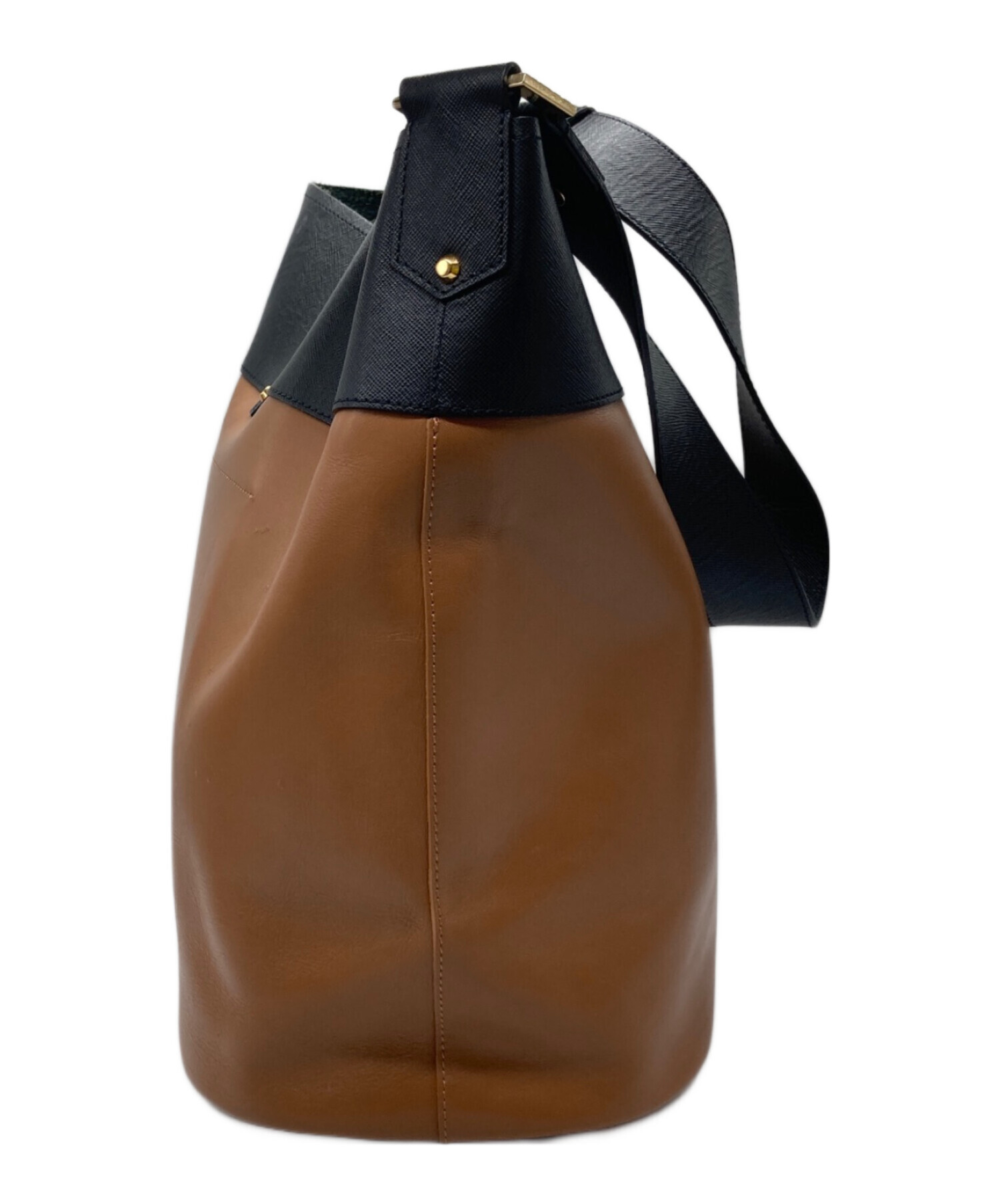 CULLNI レザーバケツバッグ CULLNI レザーバケツバッグ