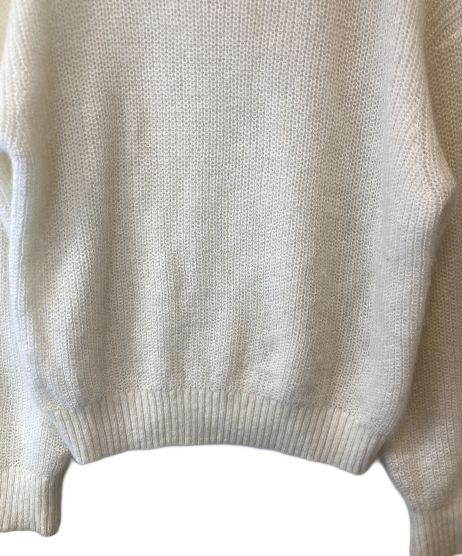【新品】ブルーレーベルクレストブリッジ　ニット　38M　白　レイヤースリーブ 中古・古着通販】BLUE LABEL CRESTBRIDGE (ブルーレーベルクレスト