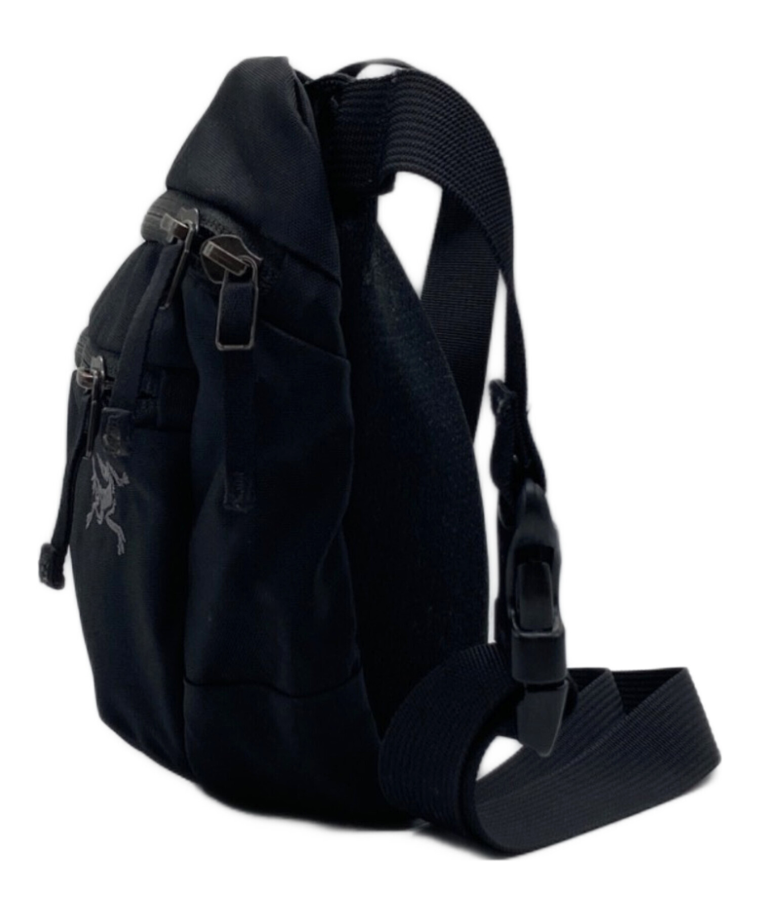 きんちゃです。 新品 アークテリクス マンティス2 ウエストパック Arc'teryx Mantis 2