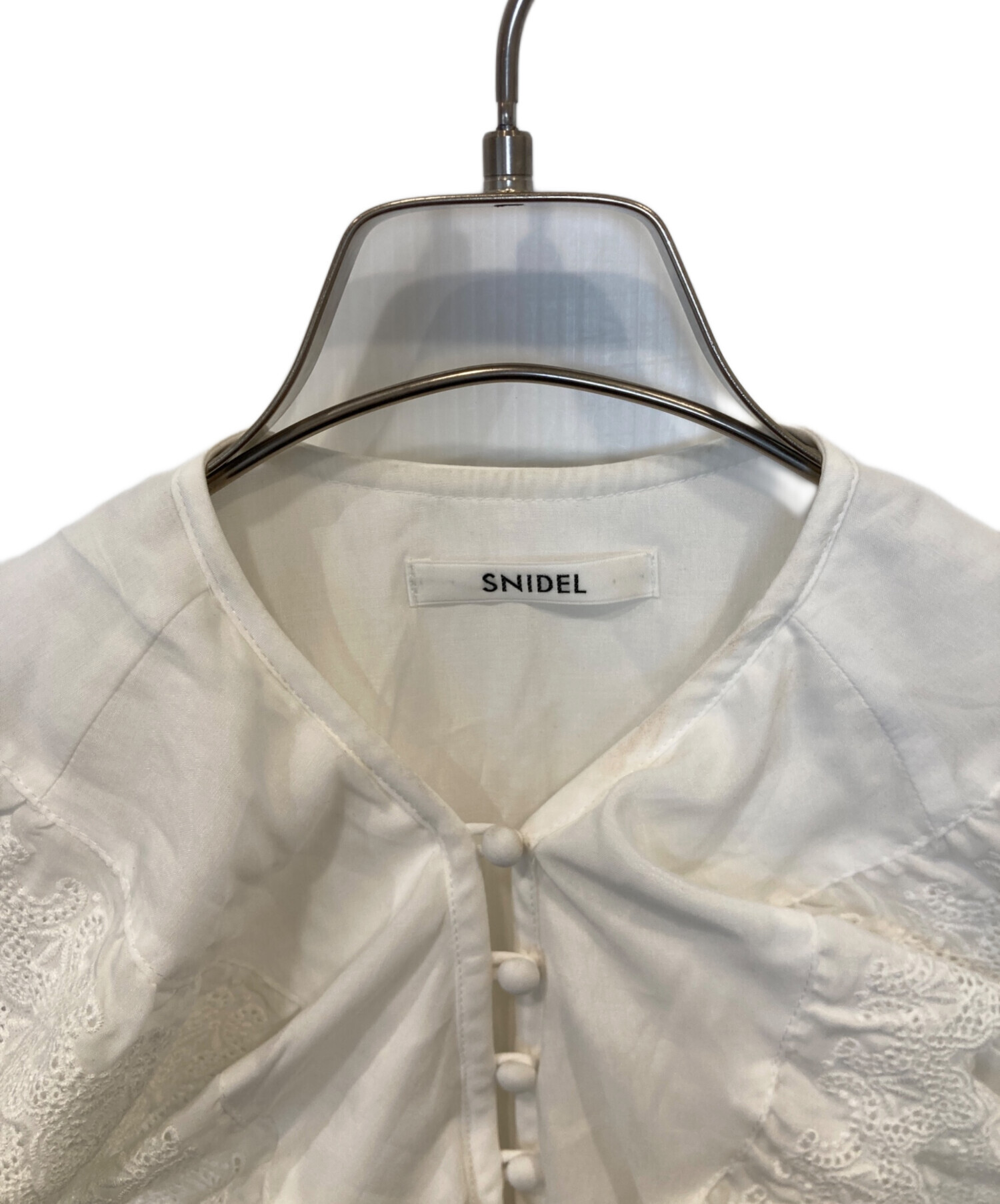 中古・古着通販】Snidel (スナイデル) コットンライクラッフルカラー 中古・古着通販】Snidel (スナイデル) コットンライクラッフルカラー