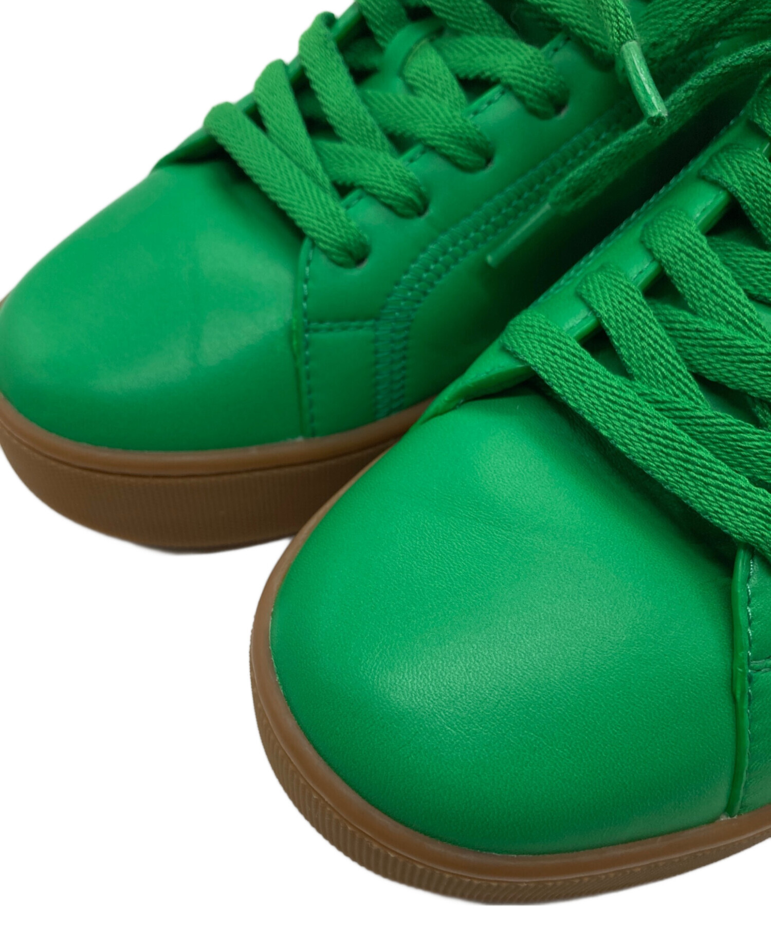 中古・古着通販】BOTTEGA VENETA (ボッテガベネタ) ピロースニーカー