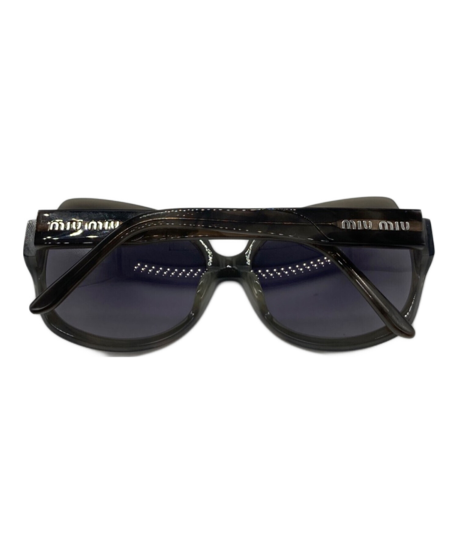 MIU MIU（ミュウミュウ）サングラス ブラック 中古・自用品 中古・古着通販】MIU MIU (ミュウミュウ) サングラス v ブラック
