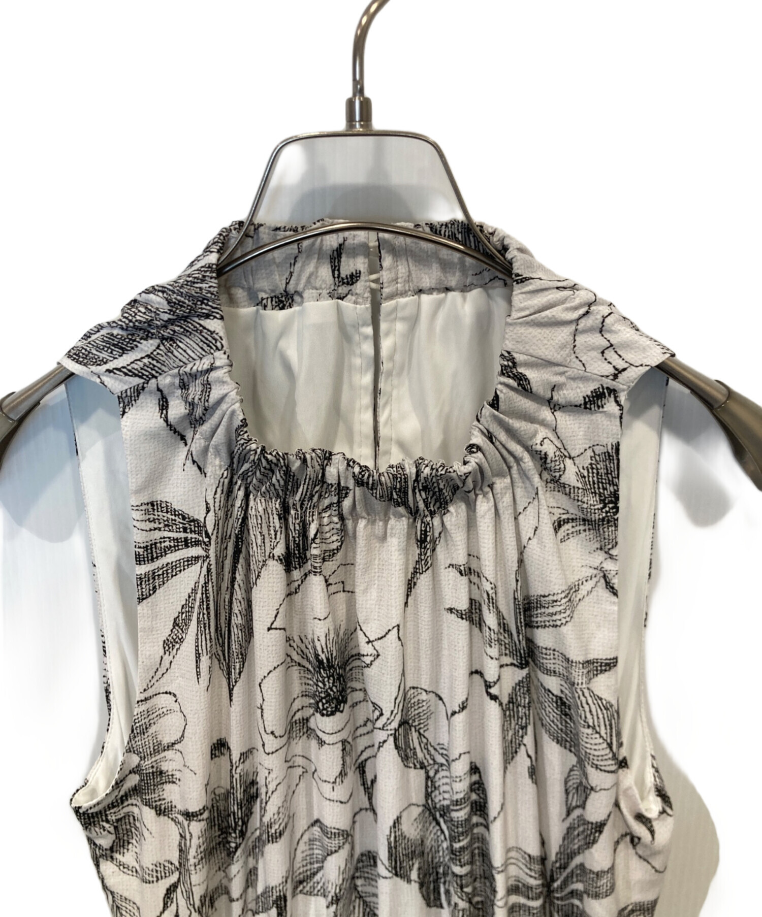 中古・古着通販】rienda (リエンダ) ホルターネックギャザーフレア