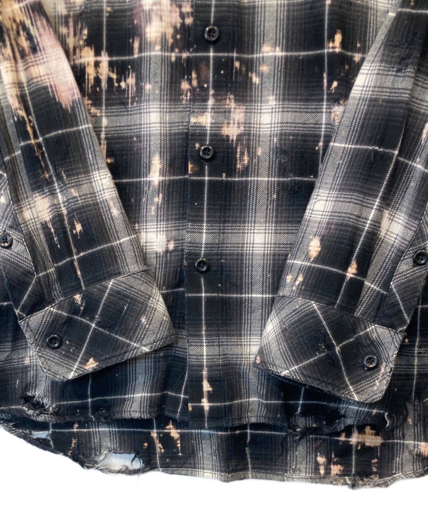 中古・古着通販】RAFU (ラフ) Bleached & Damaged shirt（漂白