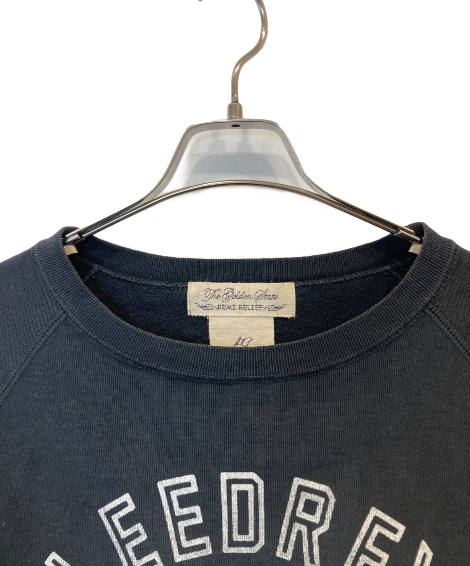 レイミアlamiaリーフ中古（ローカルボッコムトップブリッジニンナアブディール） 中古・古着通販】REMI RELIEF (レミレリーフ) Print Half SleeveSweat