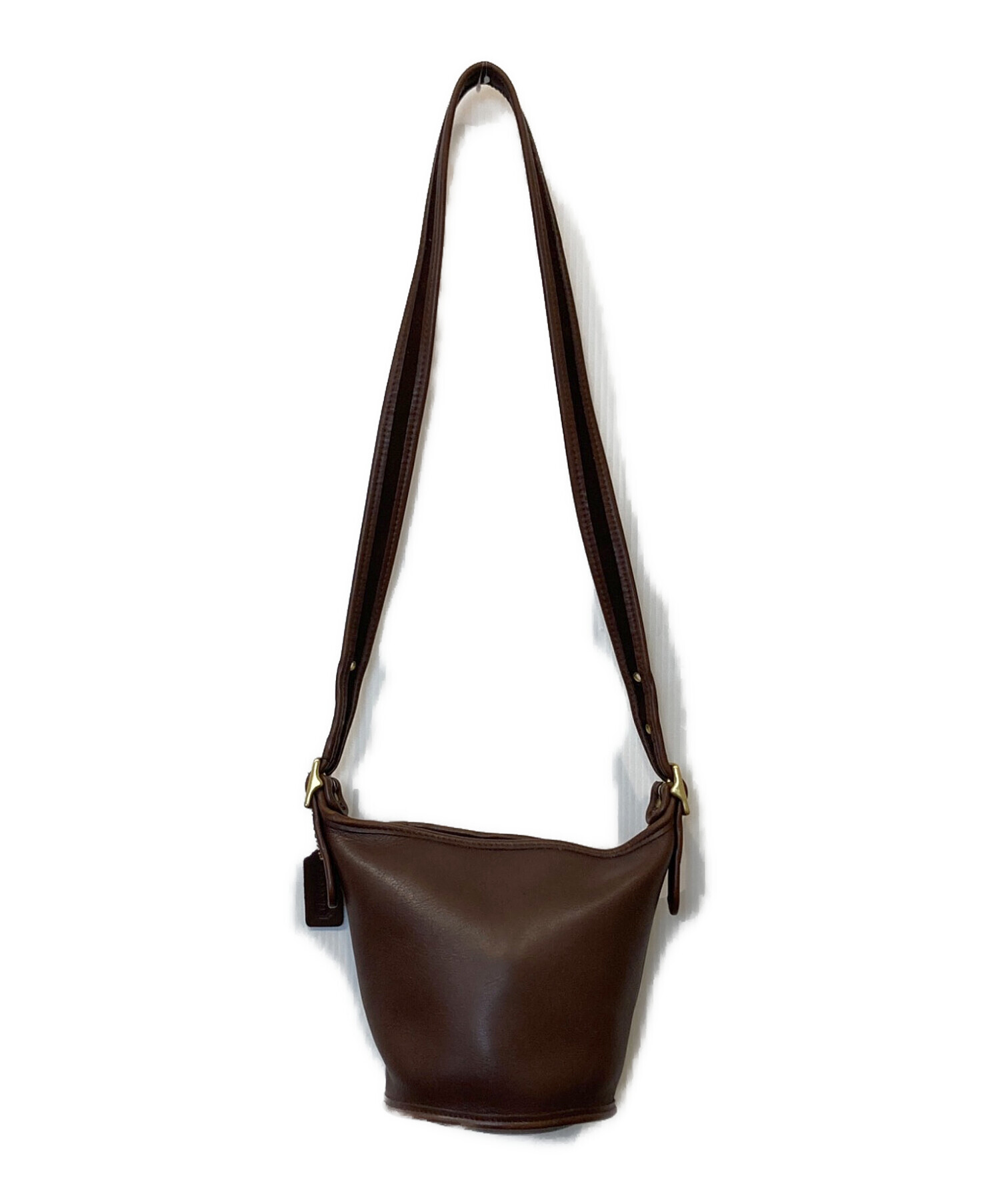 COACH ブラウン スエード バケツ型ショルダーバッグ 中古・古着通販】COACH (コーチ) バケツ型レザーショルダーバッグ B7D