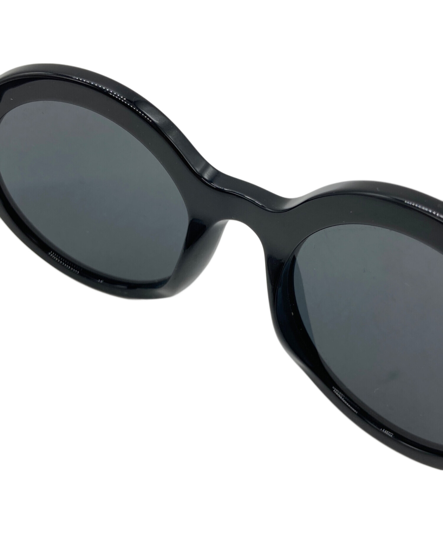 プラダ PRADA サングラス 衣料品 プラスチック レディース ボルドー系 / ブラック系 【中古】 中古・古着通販】PRADA (プラダ) サングラス SPR11U ブラック サイズ