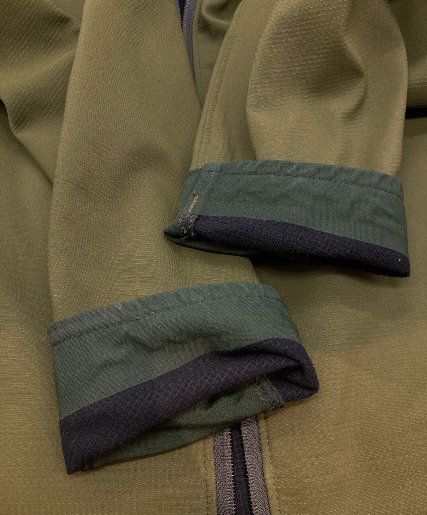 中古・古着通販】ARC'TERYX (アークテリクス) ソフトシェルジャケット