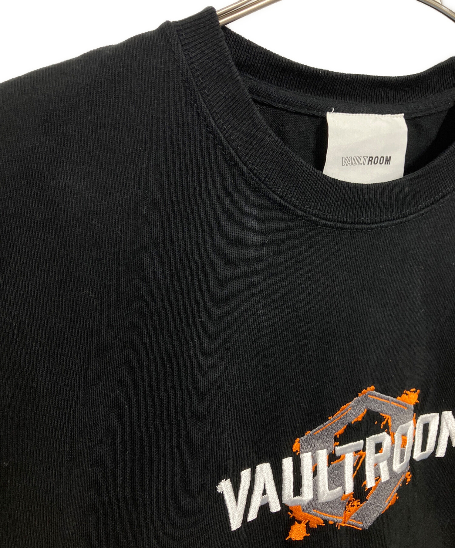 中古・古着通販】VAULTROOM (ボルトルーム) GOUKI TEE ブラック サイズ