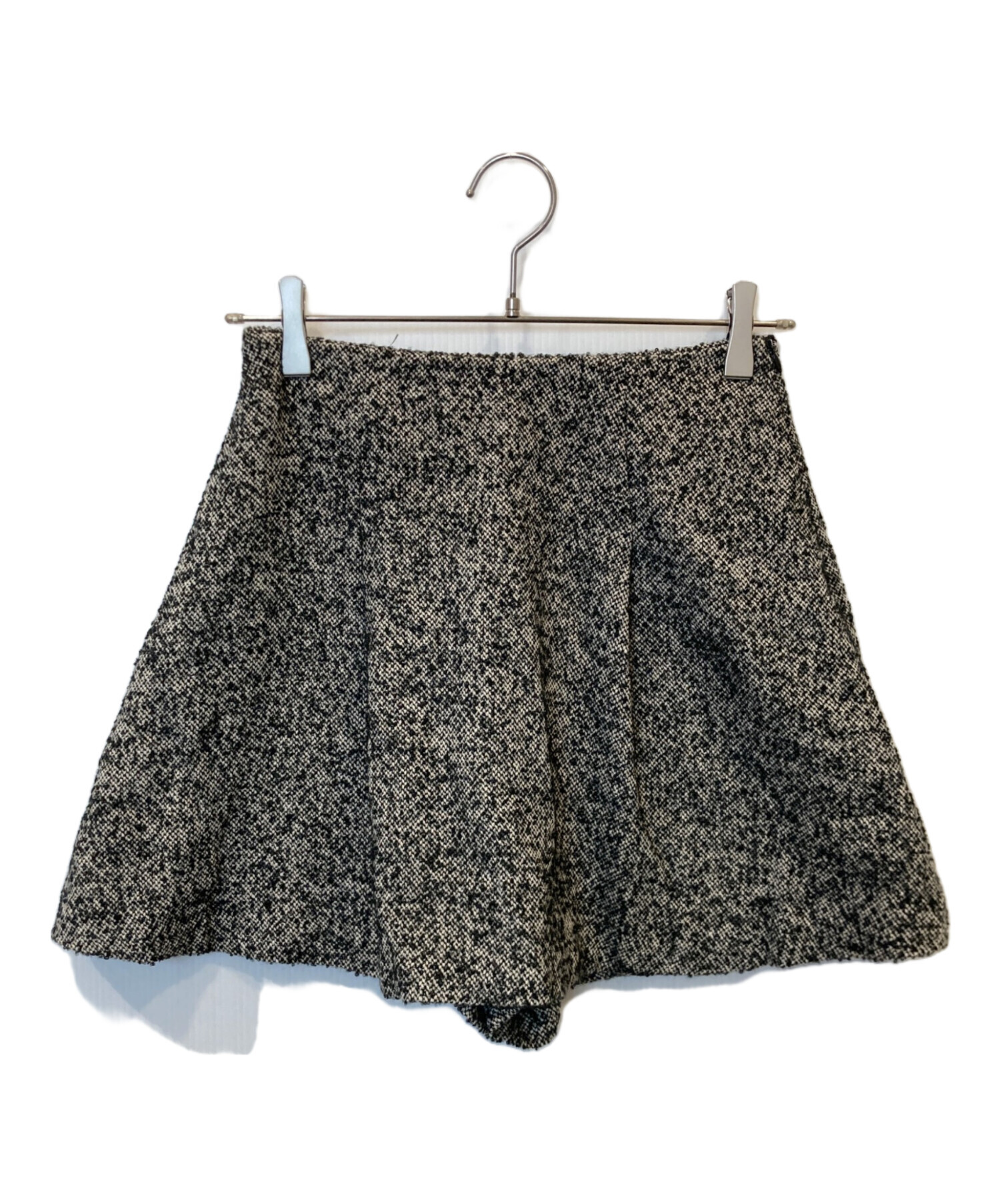 sheller シェリエ　美品　ボタン付き黒ショートパンツ 中古・古着通販】sheller (シェリエ) ショートパンツ ブラック サイズ