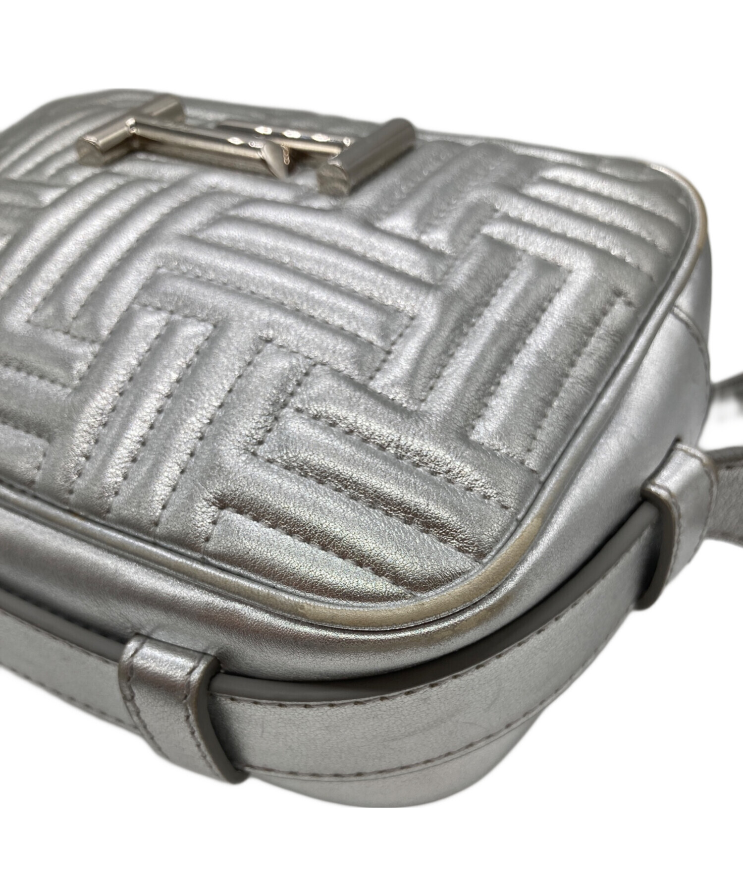 中古・古着通販】TOD'S (トッズ) ダブルT キルティングショルダー