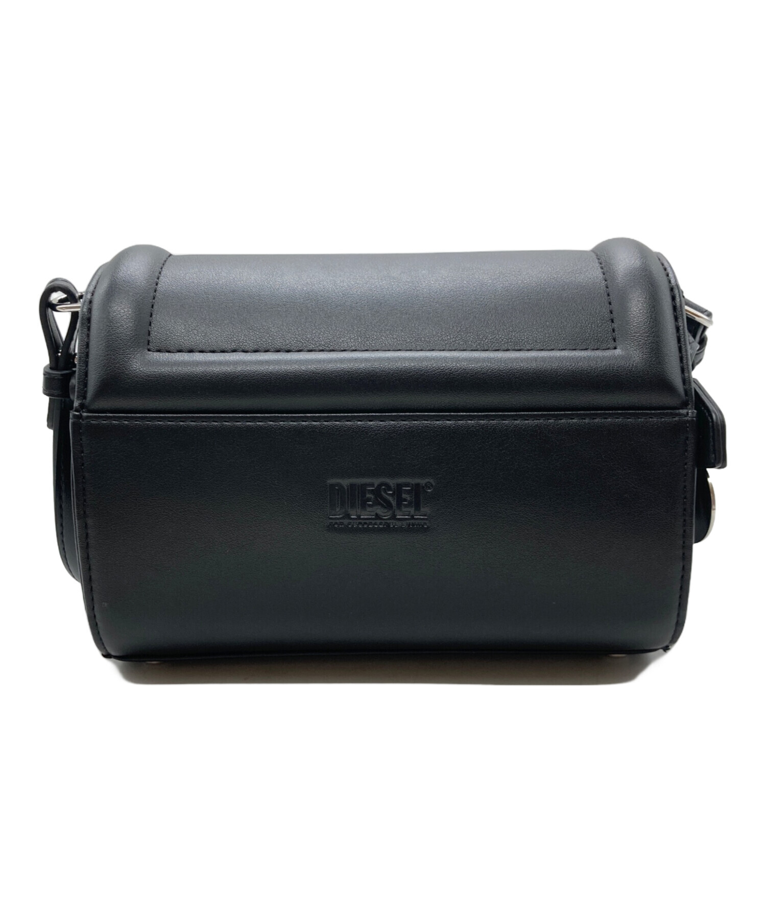 DIESEL ブラック ショルダーバッグ 中古・古着通販】DIESEL (ディーゼル) ハートDロゴショルダーバッグ