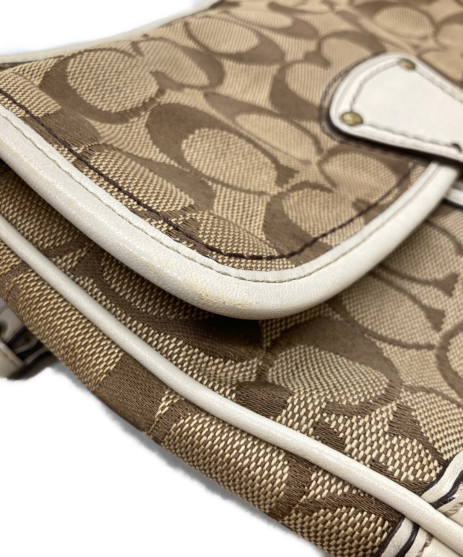 中古・古着通販】COACH (コーチ) シグネチャーショルダーバッグ 10556