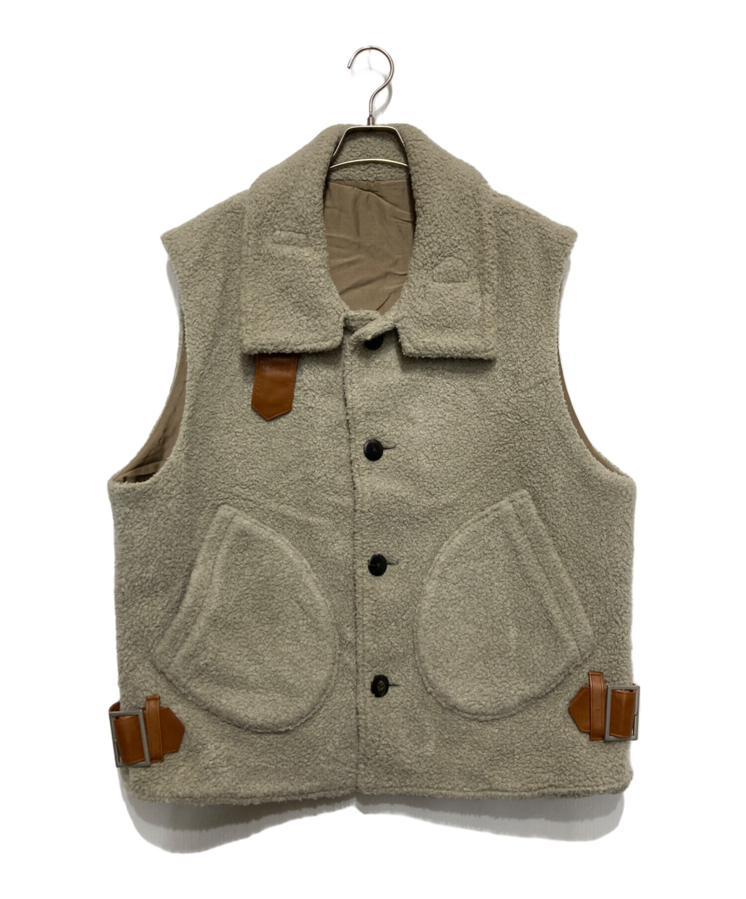 半額！！※新品未使用タグ付き※IZRREL イズリール　ボアベスト 中古・古着通販】URU (ウル) ACRYLIC WOOL BOA VEST グレー サイズ