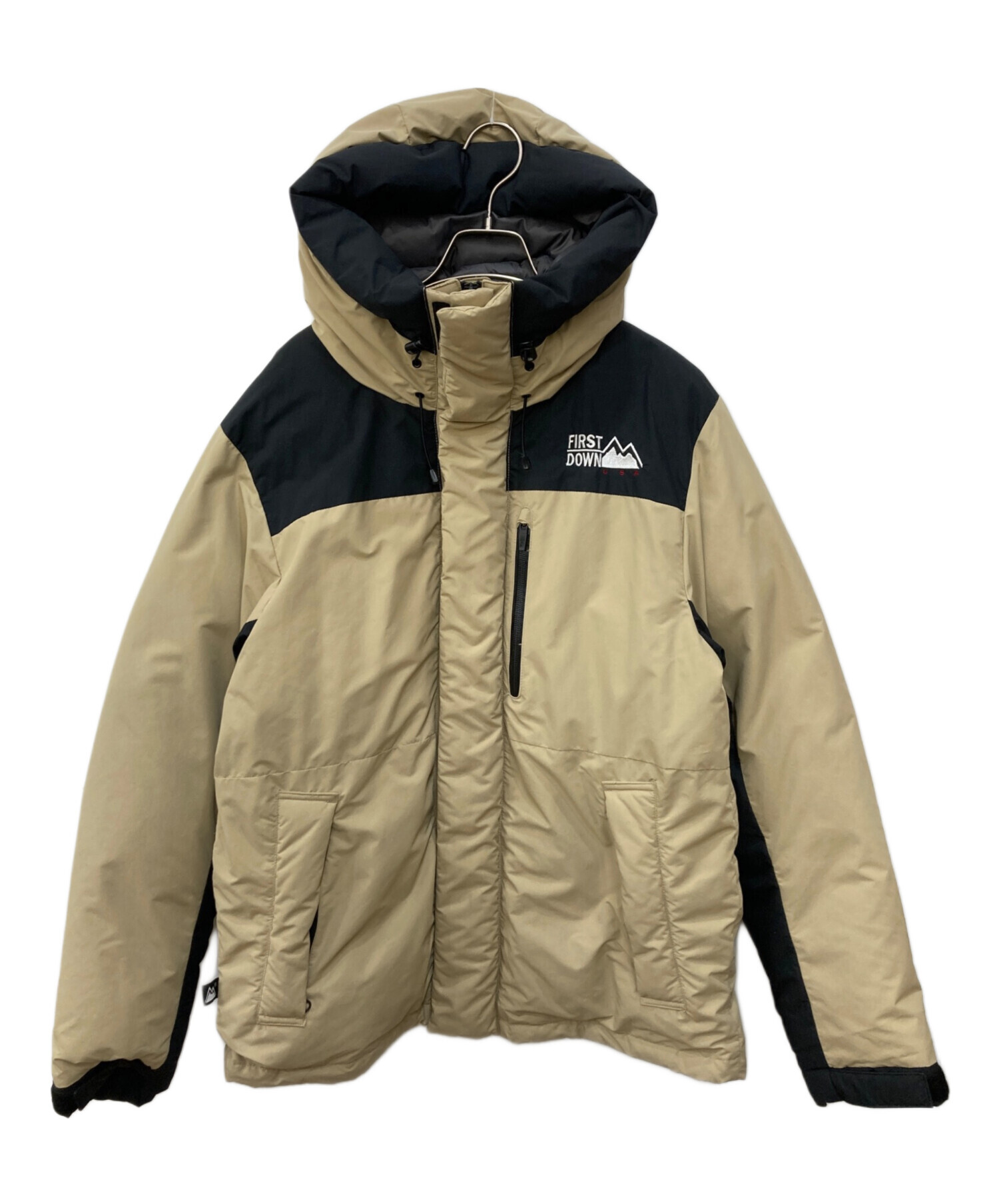 FIRST DOWN ベージュLサイズ