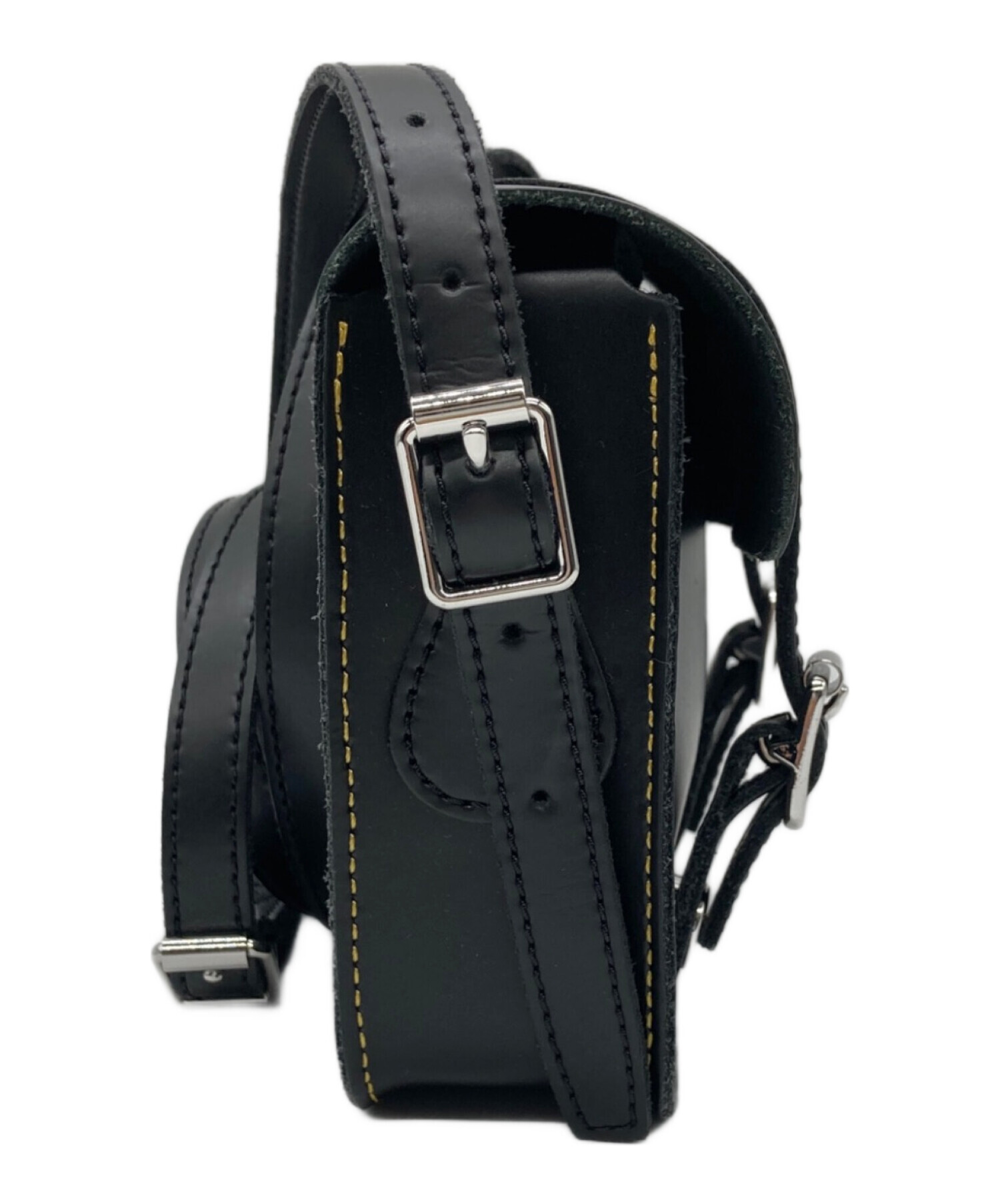［ほぼ未使用品］Dr. Martens ブラックショルダーバッグ 中古・古着通販】Dr.Martens (ドクターマーチン) ショルダーバッグ