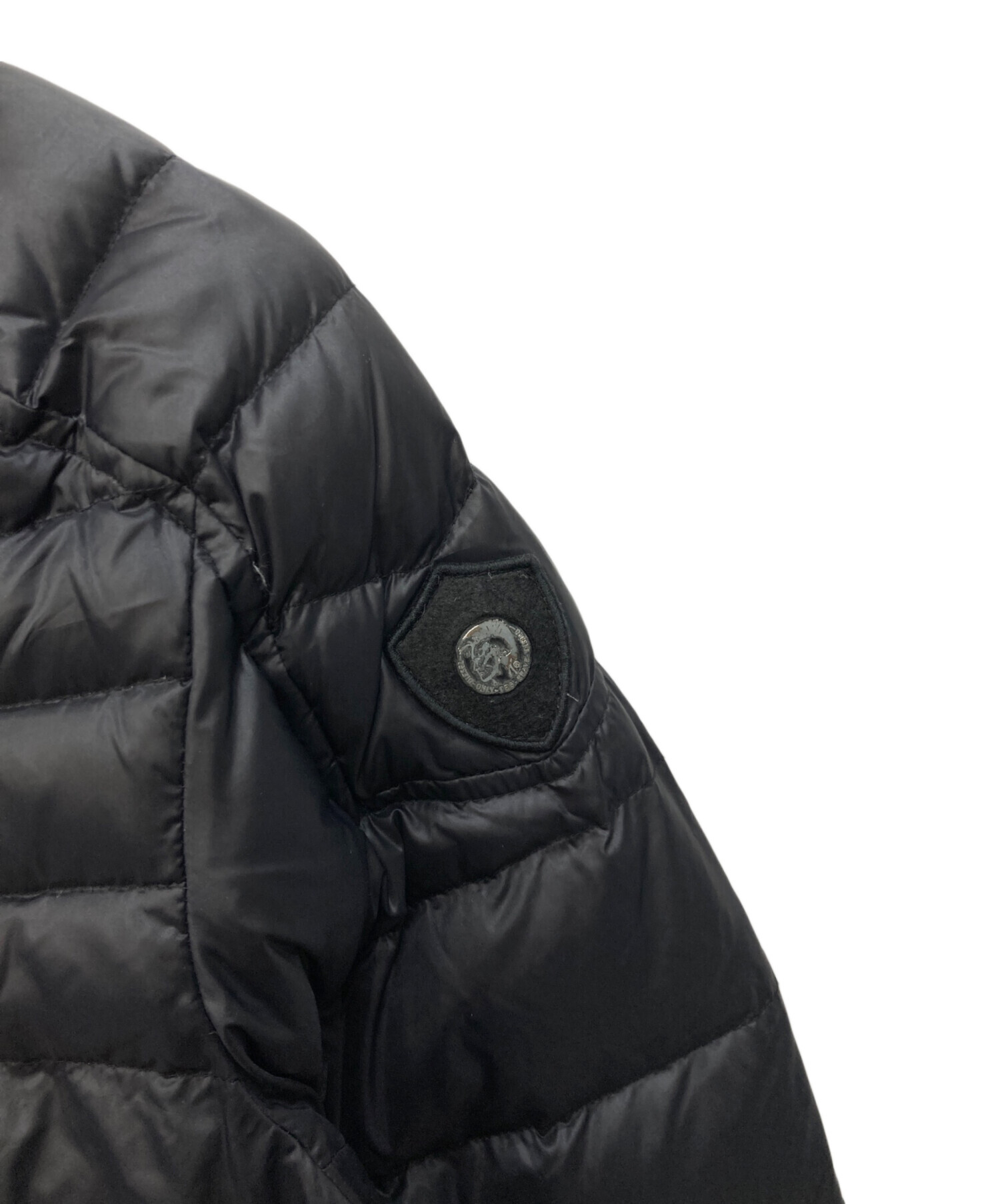 中古・古着通販】DIESEL (ディーゼル) ダウンジャケット ブラック 