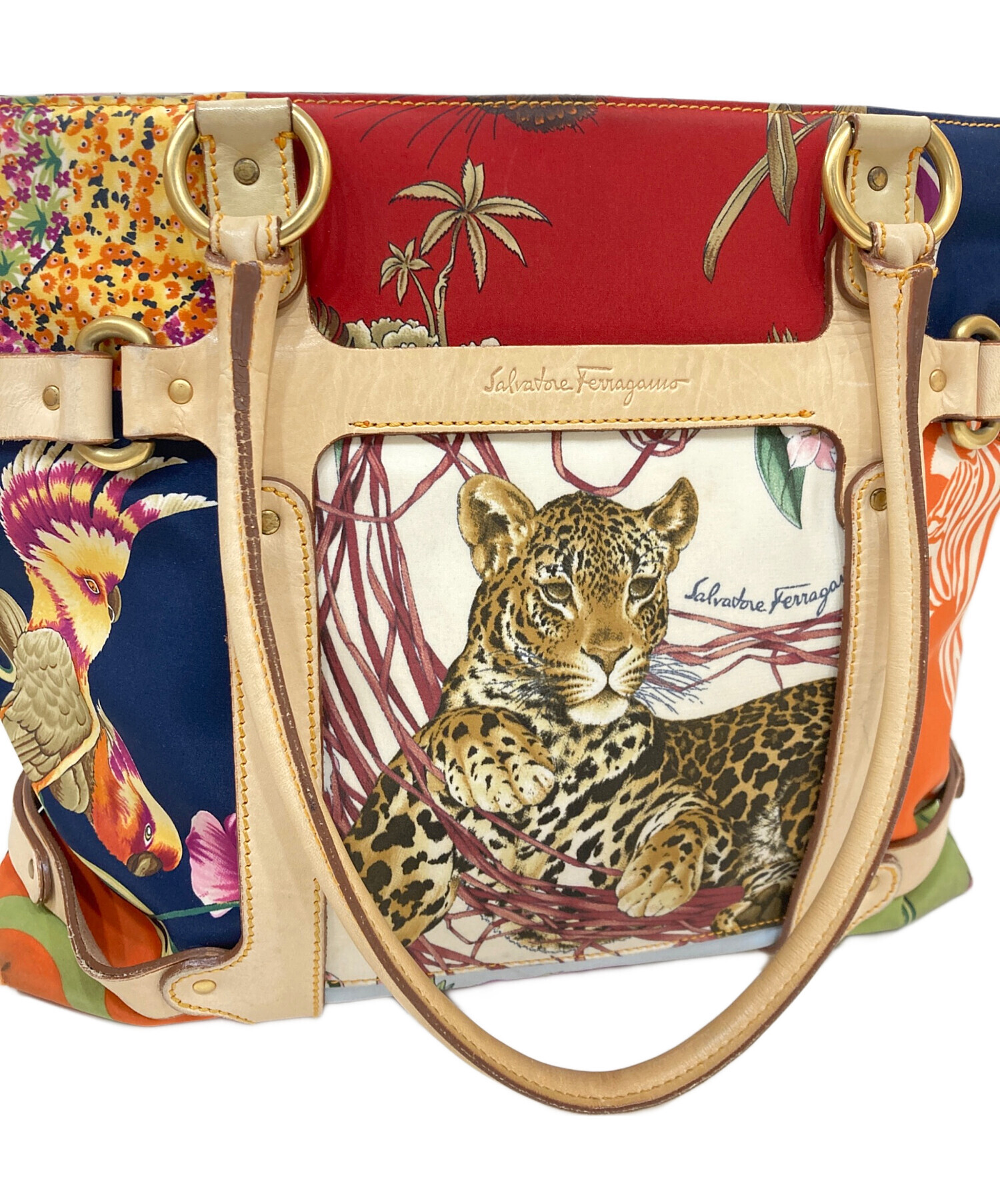 Salvatore Ferragamo レオパード柄 ハンドバッグ マルチカラー フェラガモ 総柄ハンドバッグ Salvatore Ferragamo レオパード柄