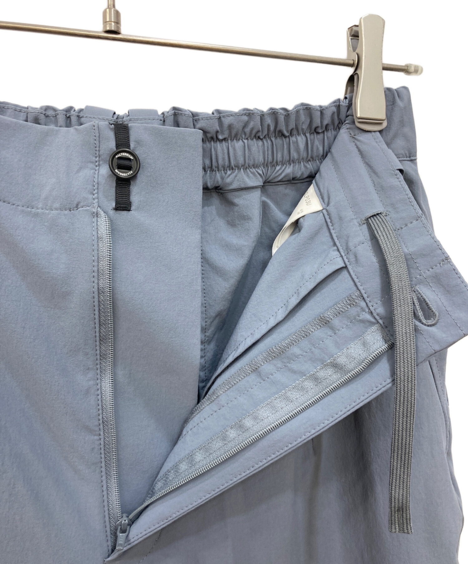 ラスト値下げ　DESCENTE ALLTERRAIN81 L ジップ破損 ラスト値下げ DESCENTE ALLTERRAIN81 L ジップ破損 【公式通販】