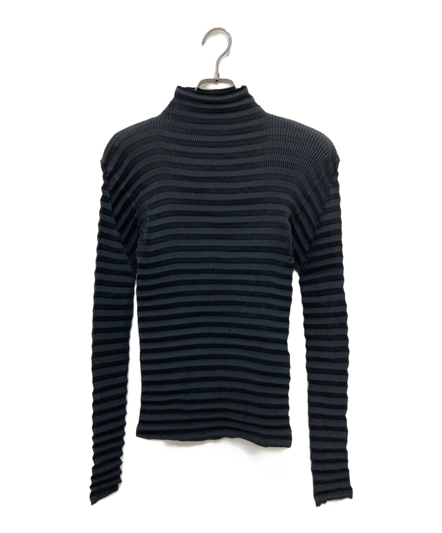 中古・古着通販】ISSEY MIYAKE (イッセイミヤケ) カットソー ブラック 