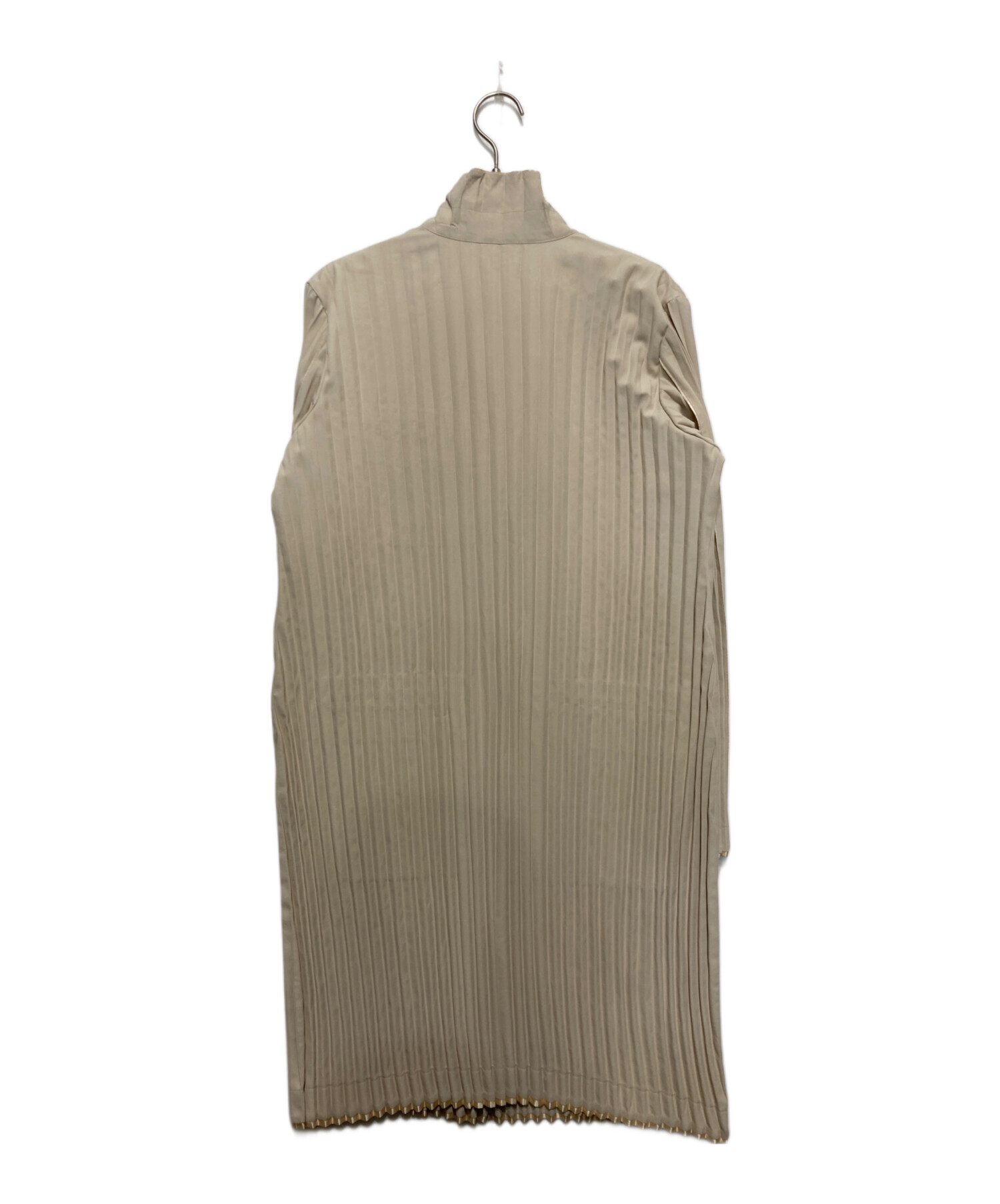 中古・古着通販】ISSEY MIYAKE (イッセイミヤケ) プリーツコート