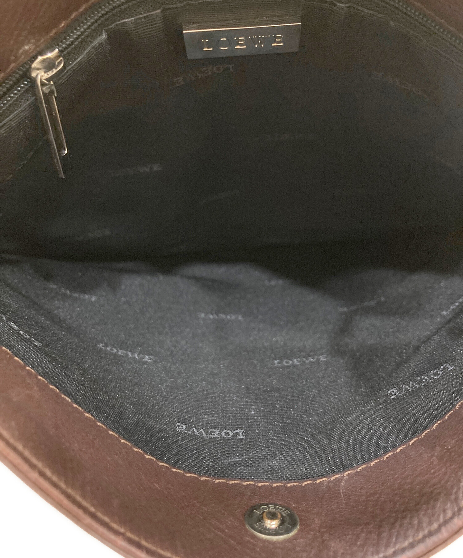 LOEWE ダークブラウン レザー ショルダーバッグ LOEWE ブラウンレザー ショルダーバッグ