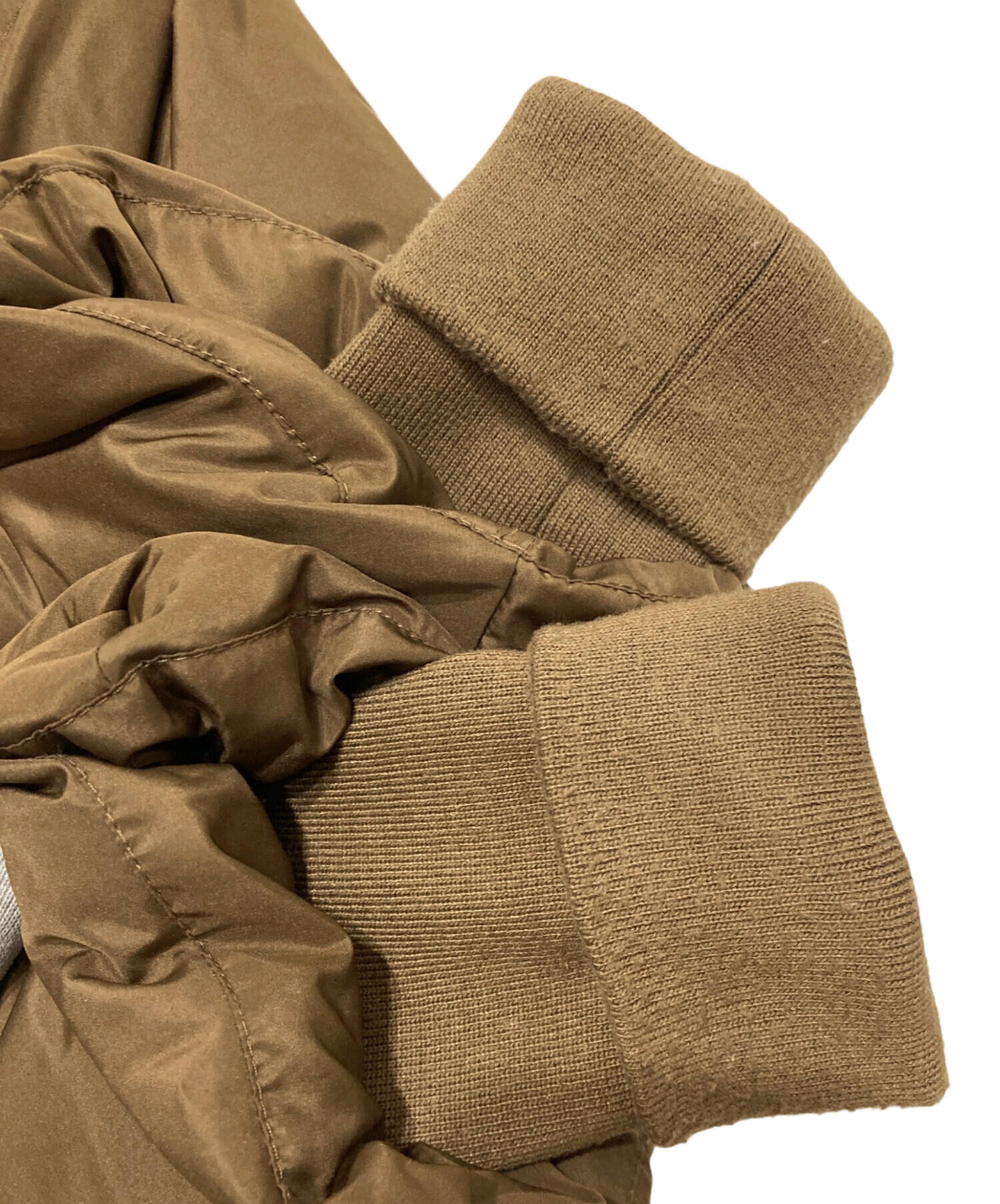 中古・古着通販】BEARDSLEY (ビアズリー) ジップフレアダウン ブラウン