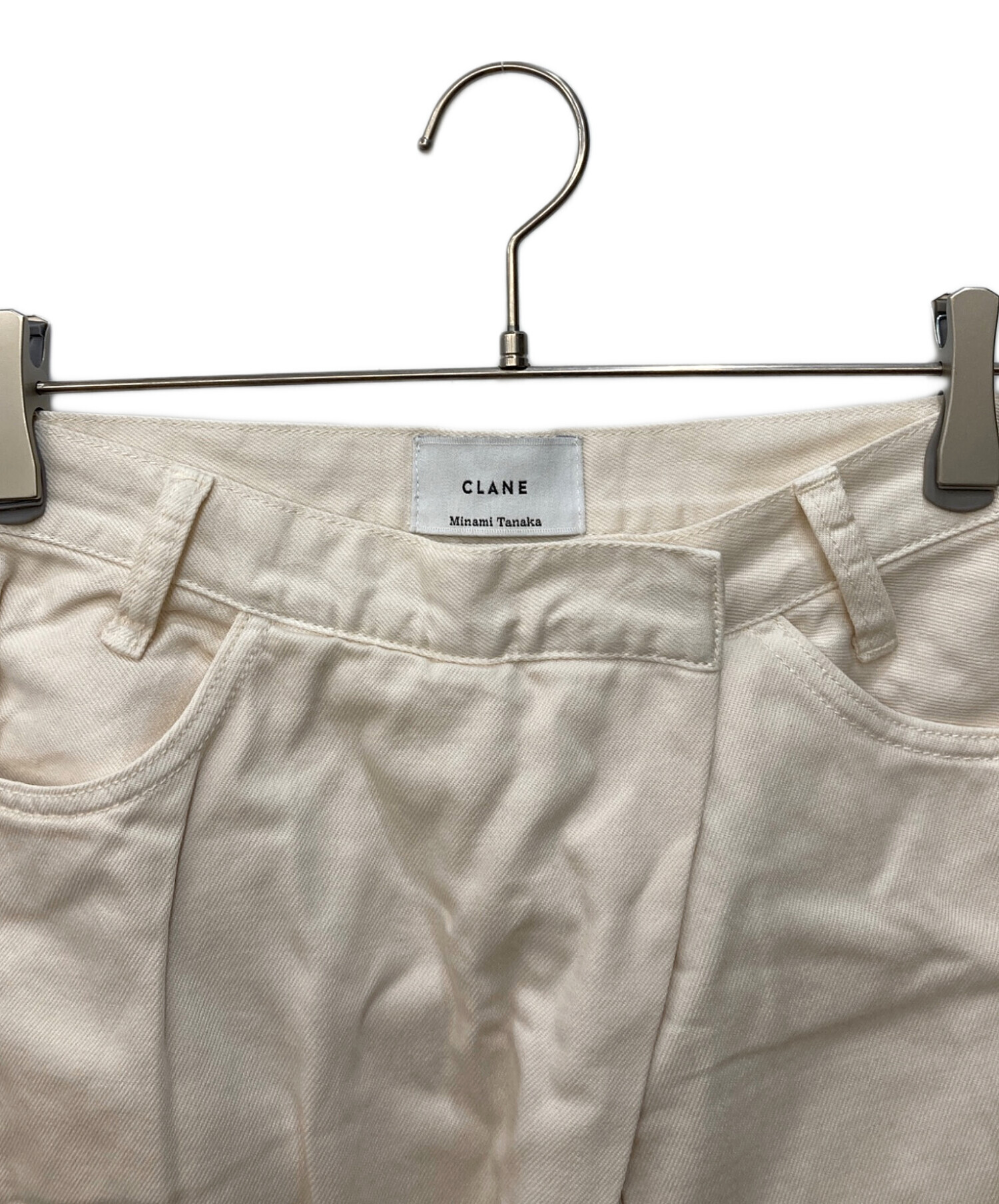 中古・古着通販】CLANE (クラネ) ラップデザインデニムパンツ 中古・古着通販】CLANE (クラネ) ラップデザインデニムパンツ