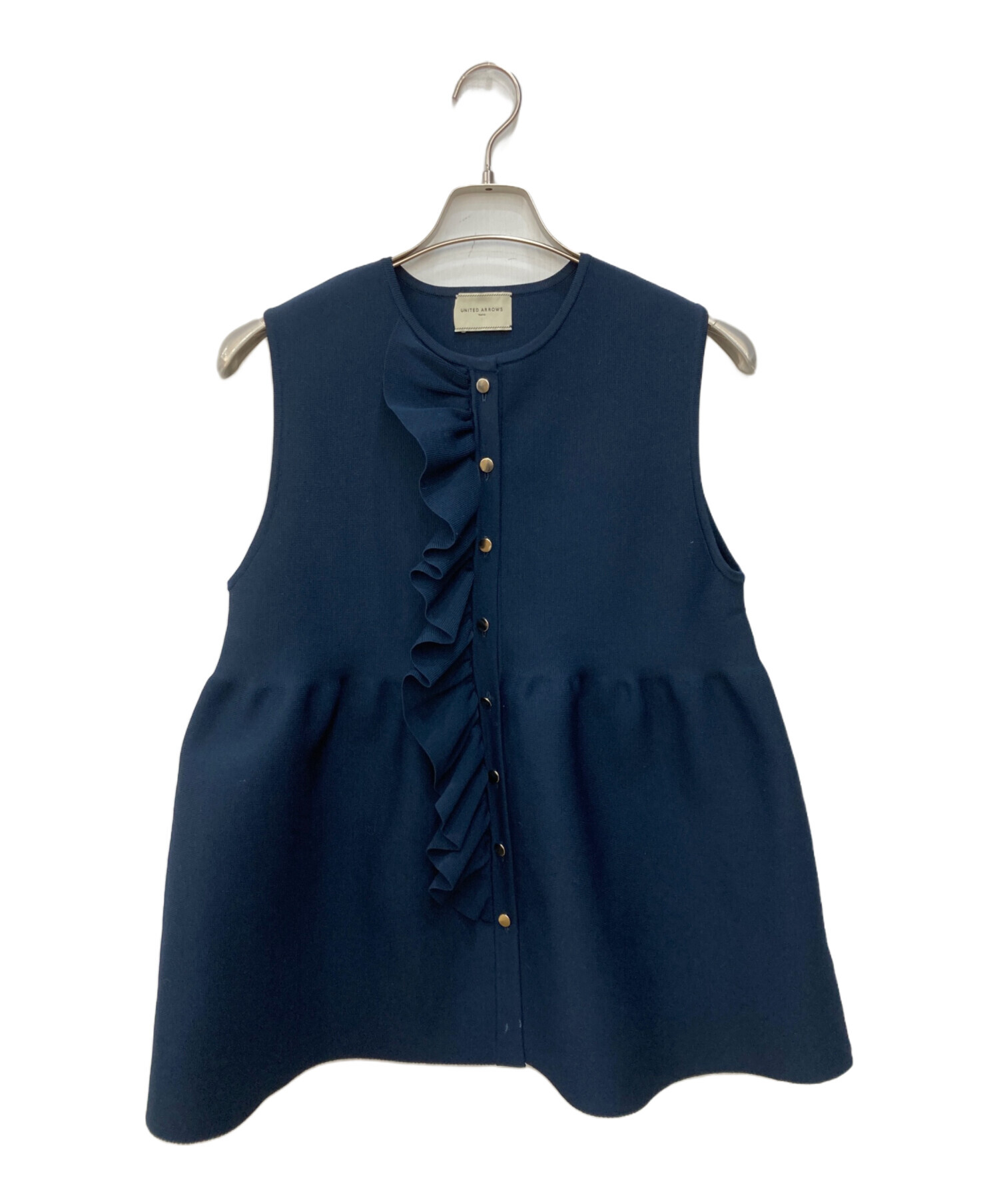 【専用】UNITED ARROWS　Pミニフリルニットベスト　ネイビー UNITED ARROWS（ユナイテッドアローズ）の「P ミニフリル ニットベスト