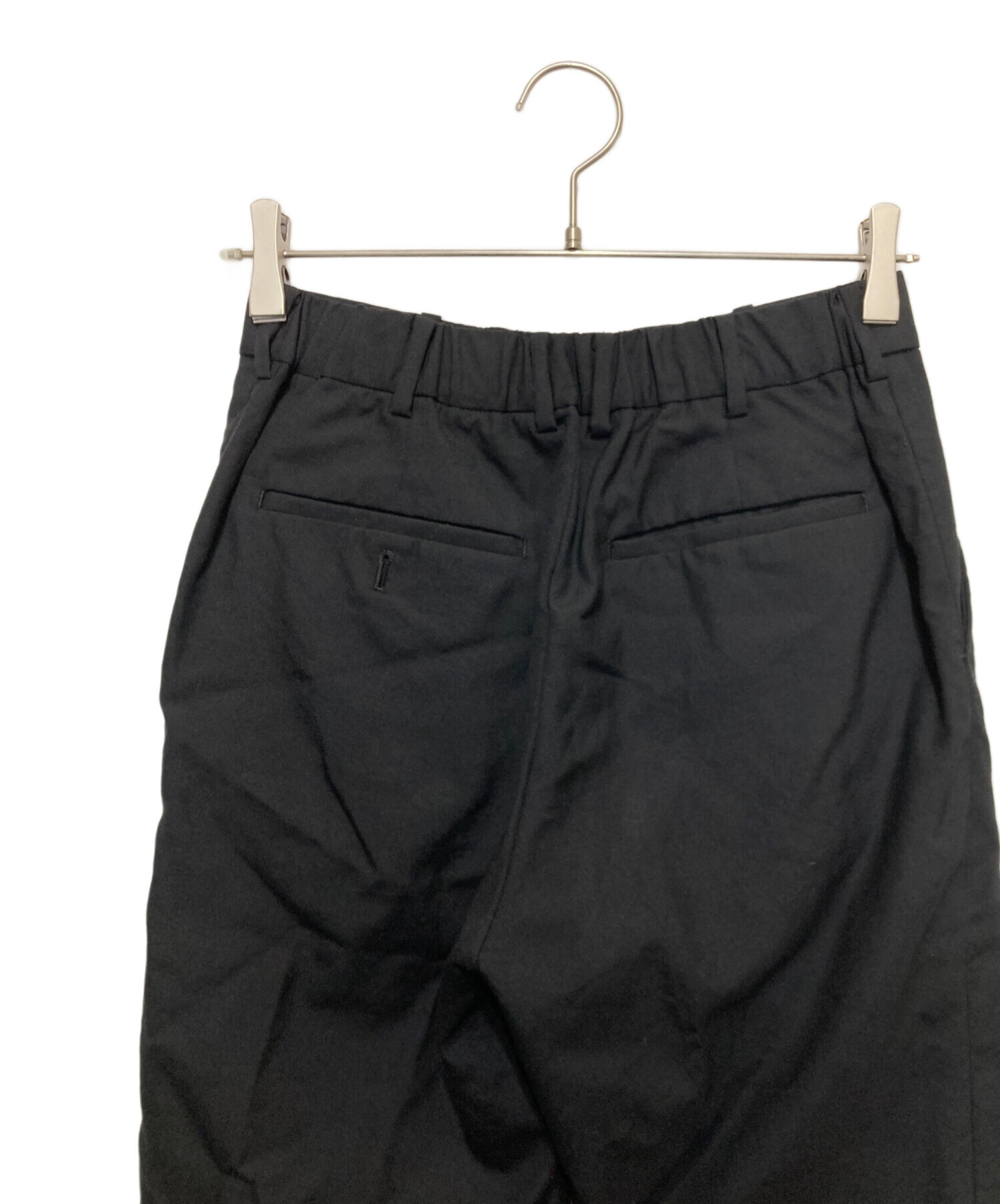 中古・古着通販】MARKAWARE (マーカウェア) PLEATED FRONT PEGTOP