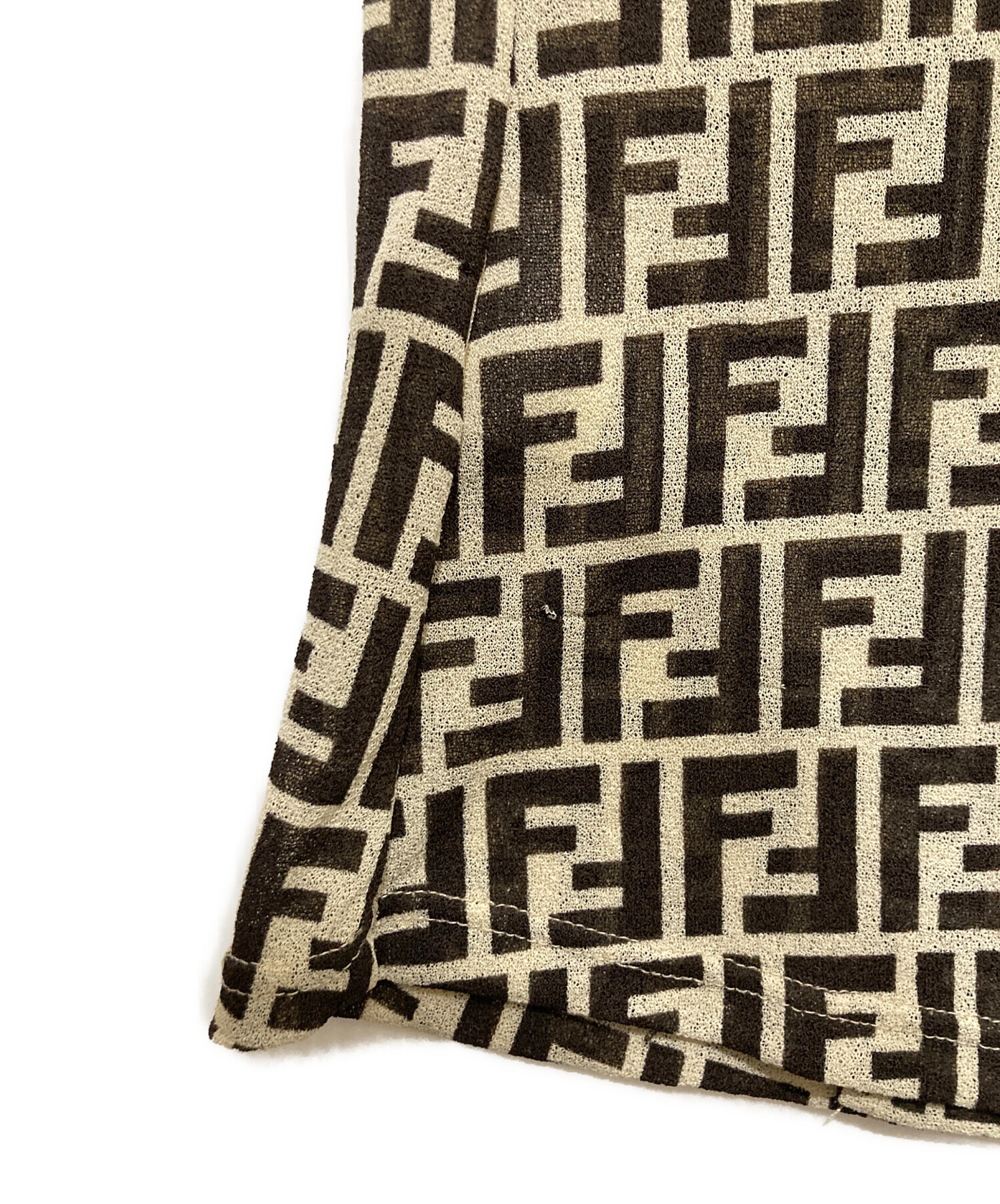 FENDI チェック柄 長袖 レディースシャツ　中古 FENDI - フェンディ シャツ チェック柄 ボタンダウン 15/38 コットン