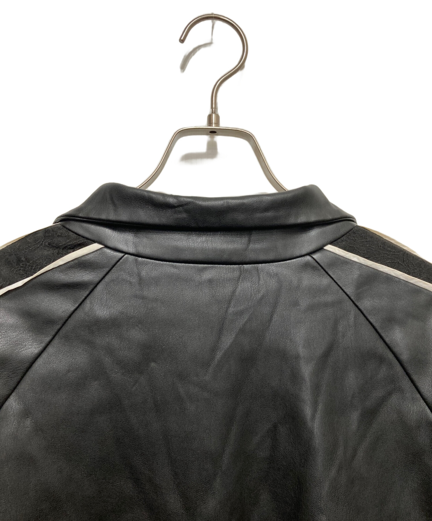 中古・古着通販】HARE (ハレ) フェイクレザードルマントラック