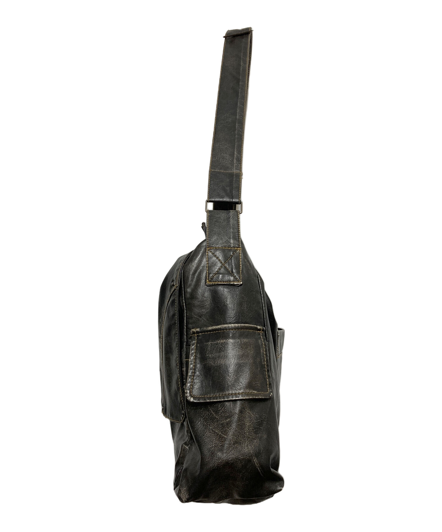中古・古着通販】jaded (ジェイデッド) Ash Messenger Bag ブラック