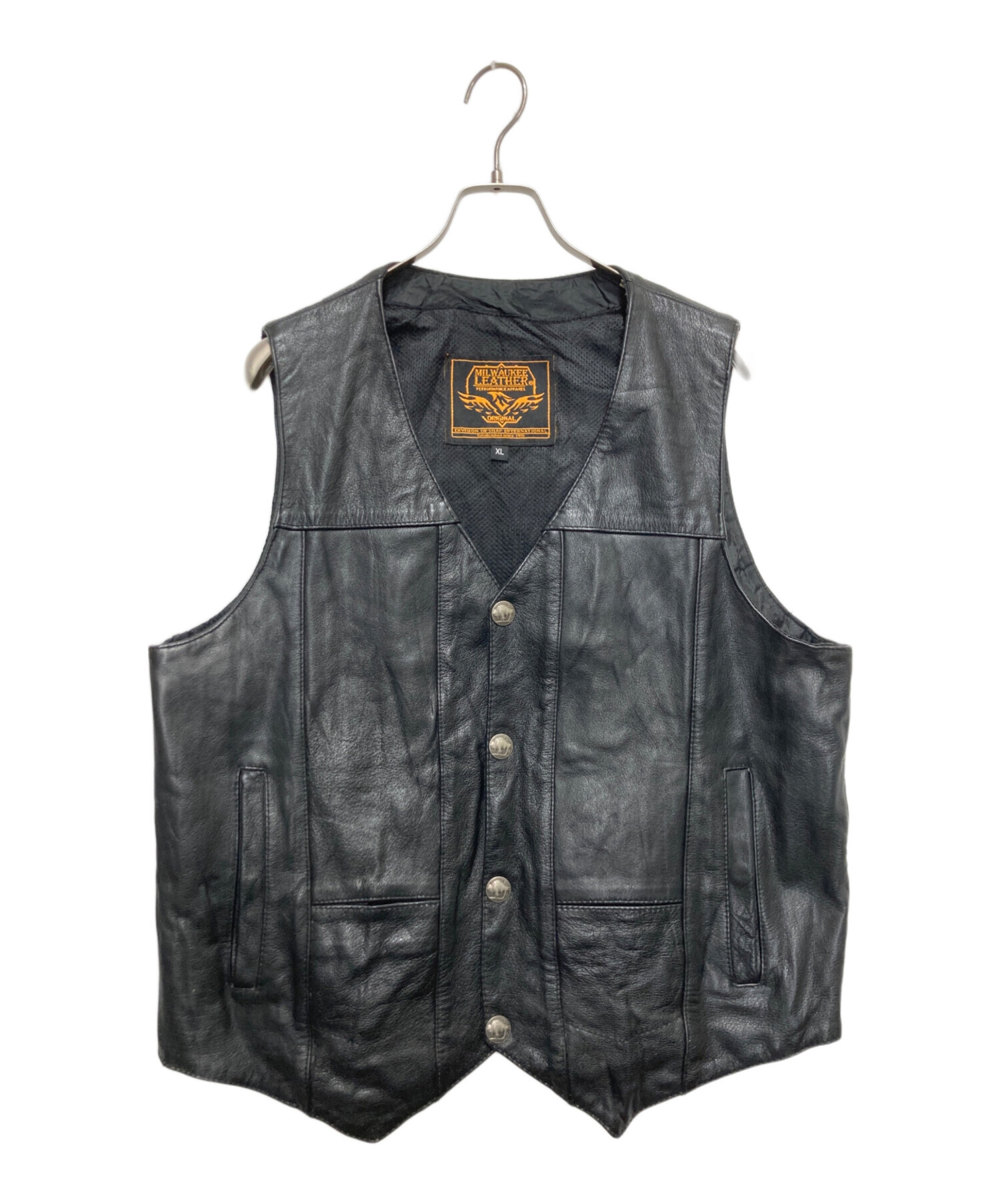 US古着vintage【本革レザー 中綿ベスト】オーバーサイズ メンズ2~3XL 中古・古着通販】Milwaukee leather (ミルウォーキー レザー) コンチョ