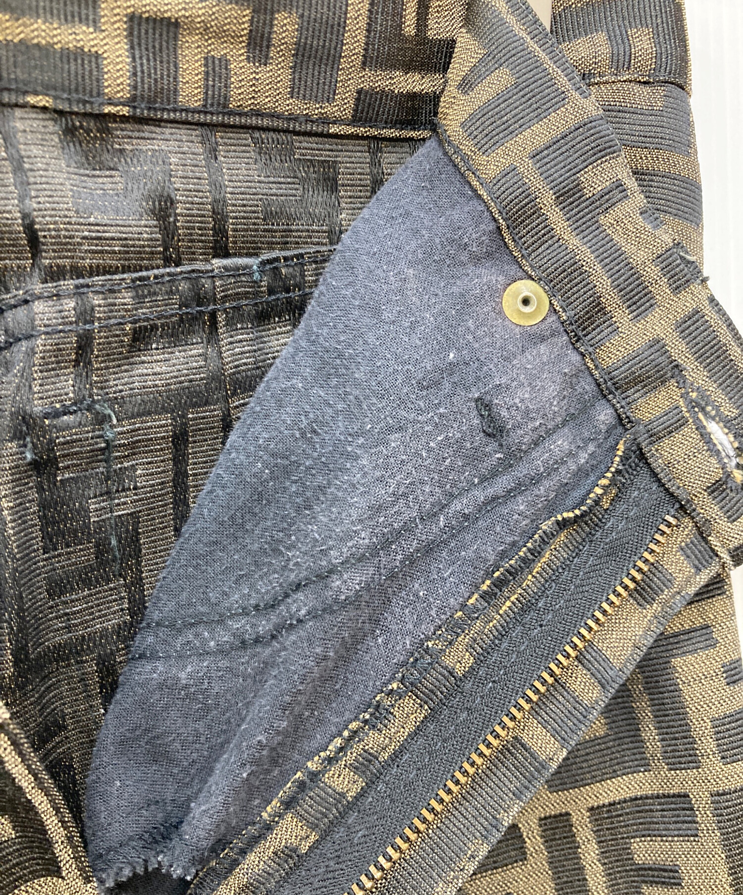 中古・古着通販】FENDI (フェンディ) ズッカ柄総柄パンツ ブラック
