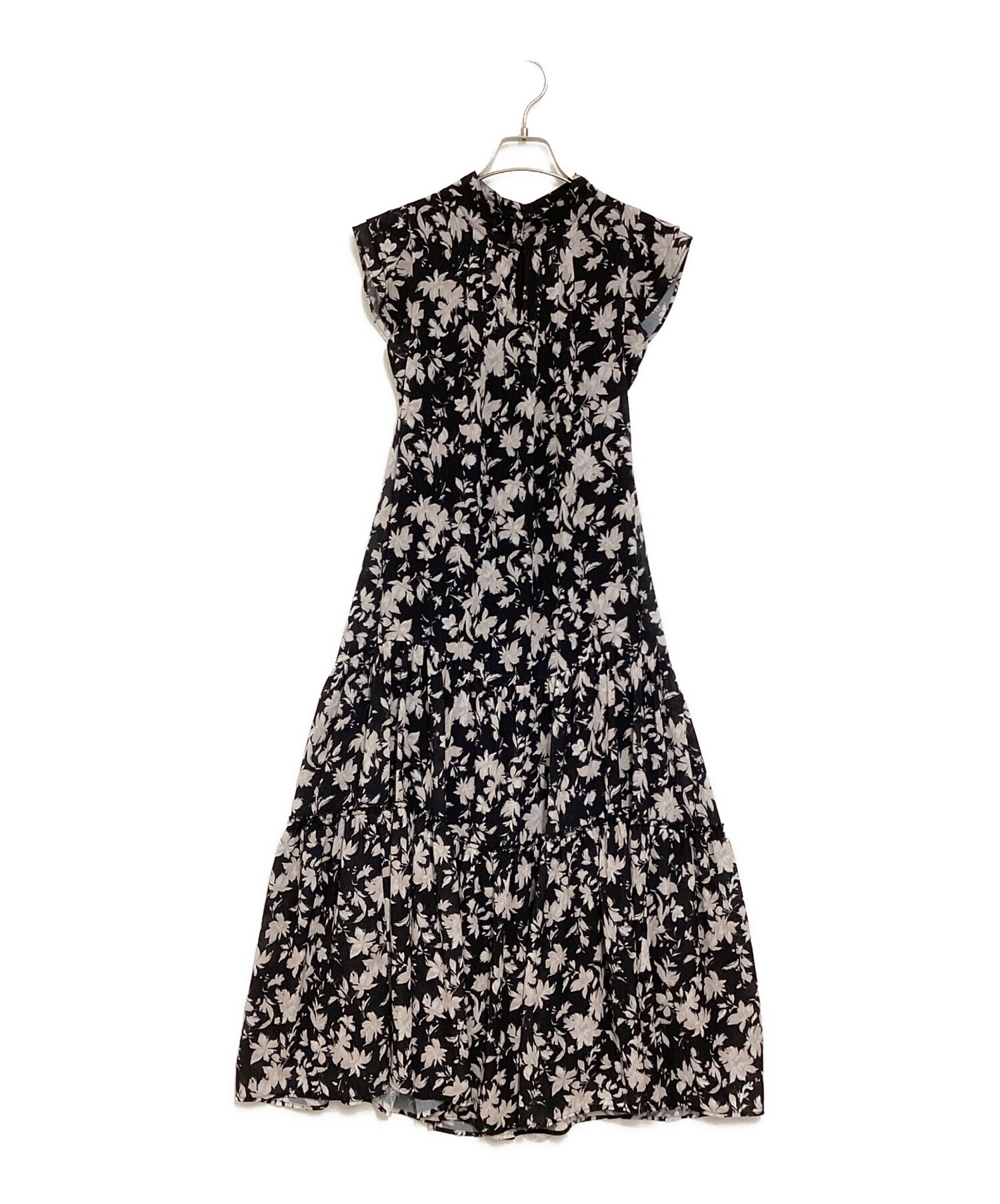 バリエーションプリントティアードワンピース LILLIAN CARAT