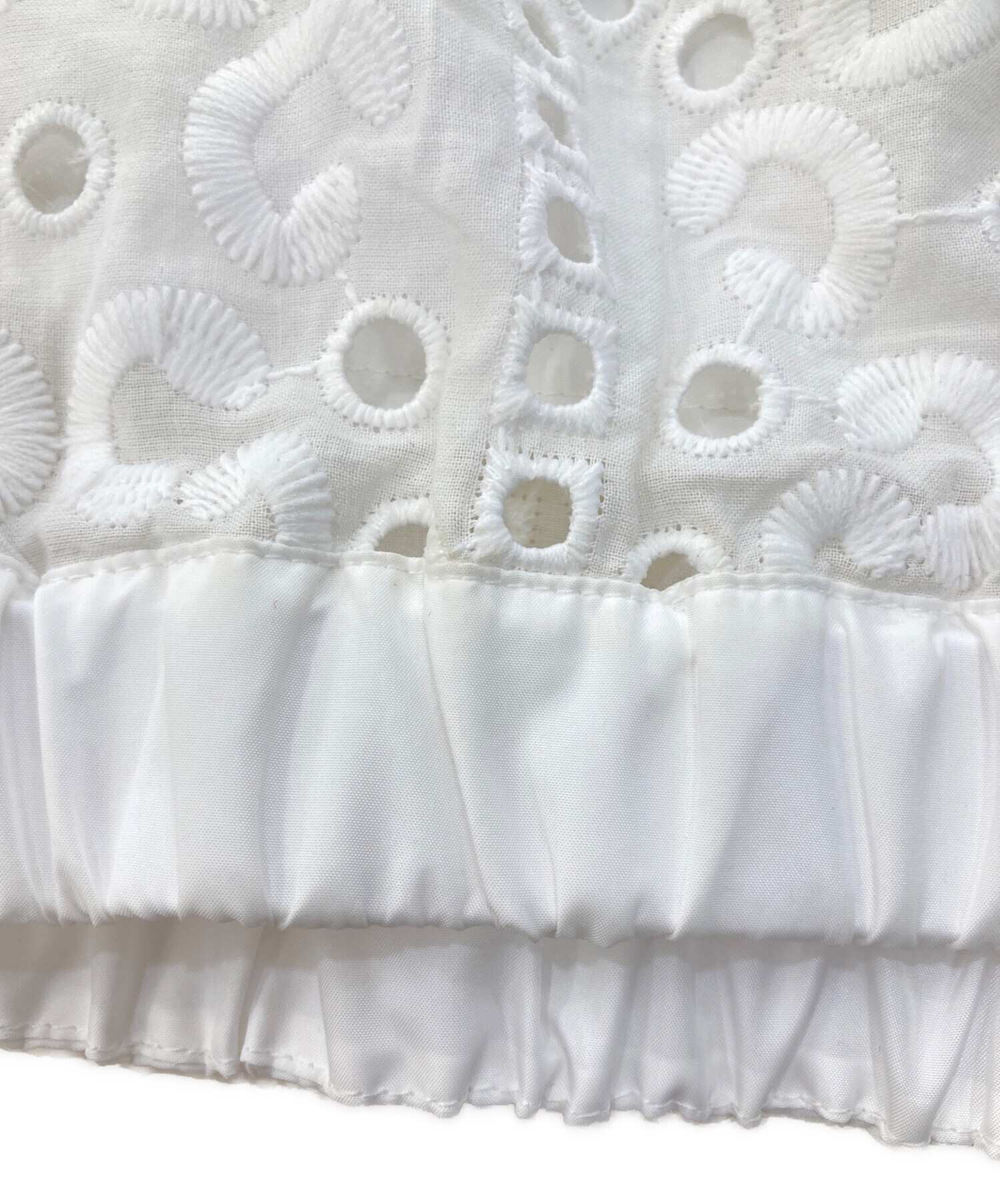 TOGA VIRILIS レースシャツ ホワイト 中古・古着通販】TOGA VIRILIS (トーガ ビリリース) LACE BLOUSON